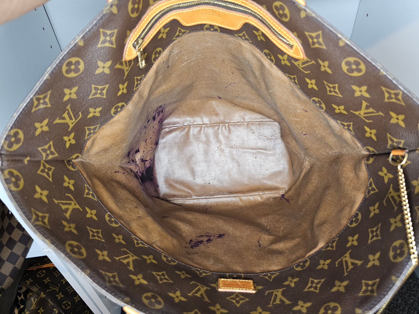 Louis Vuitton Sac Shopping Tote w / Pouch NO1910