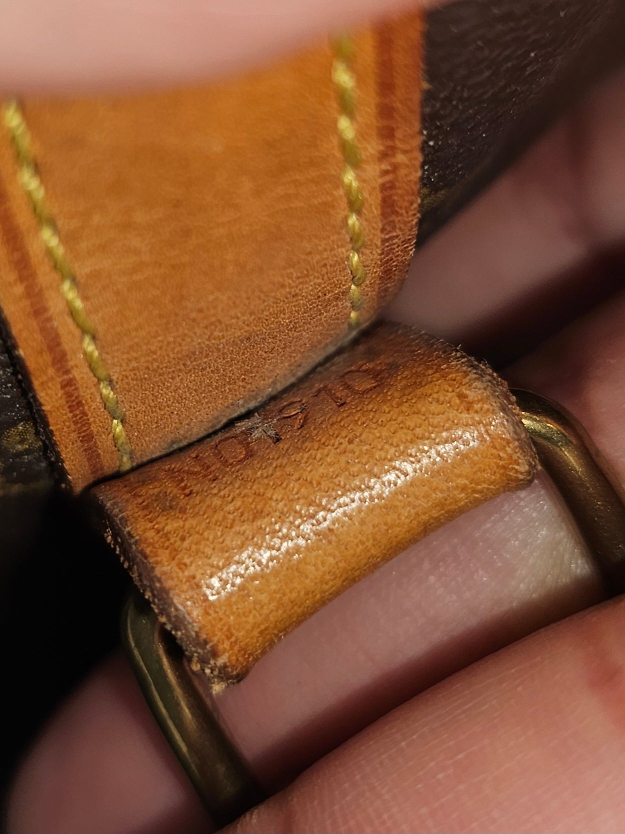 Louis Vuitton Sac Shopping Tote w / Pouch NO1910