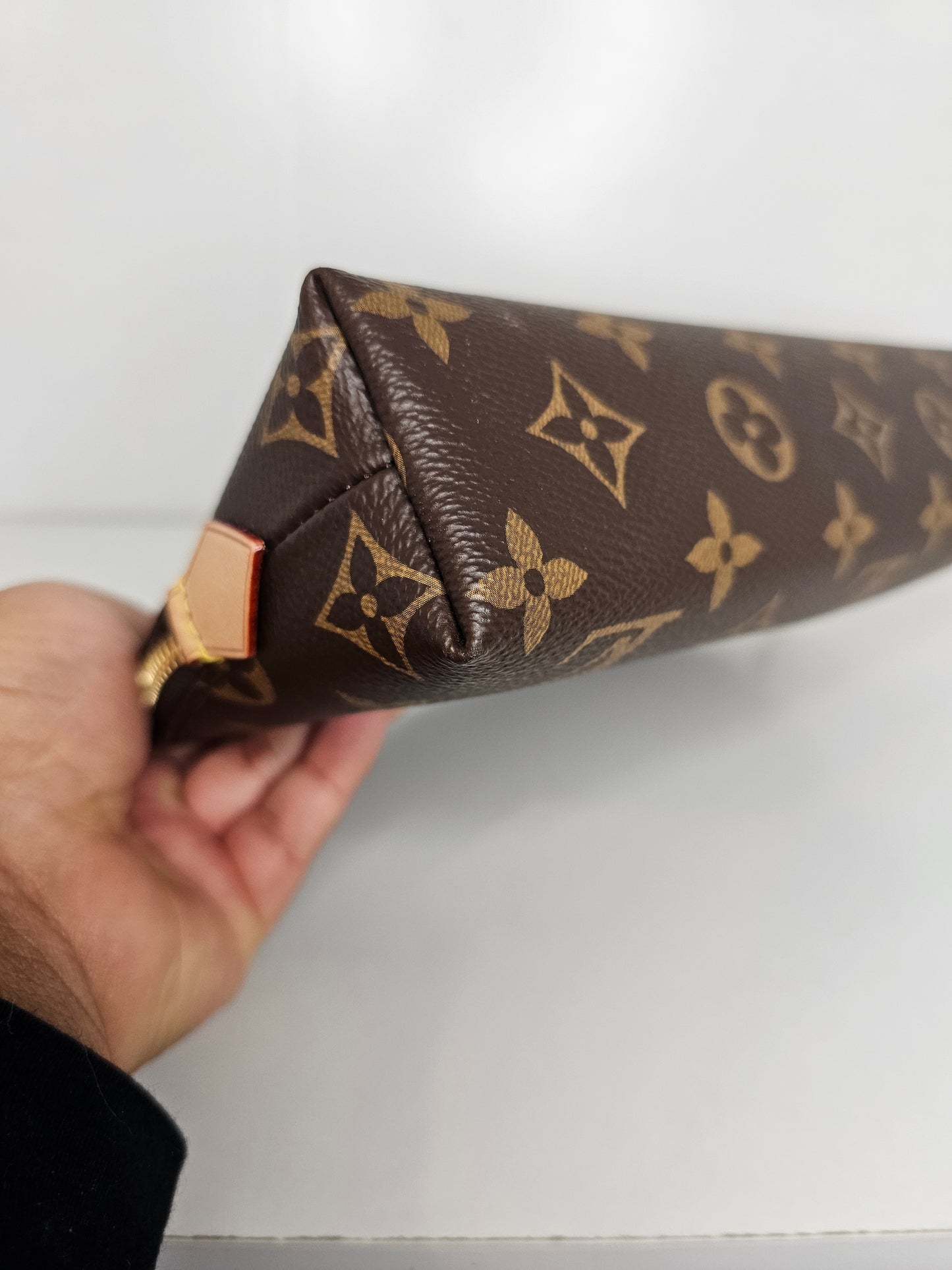Louis Vuitton Monogram Cosmetic Pouch NM MM 💾