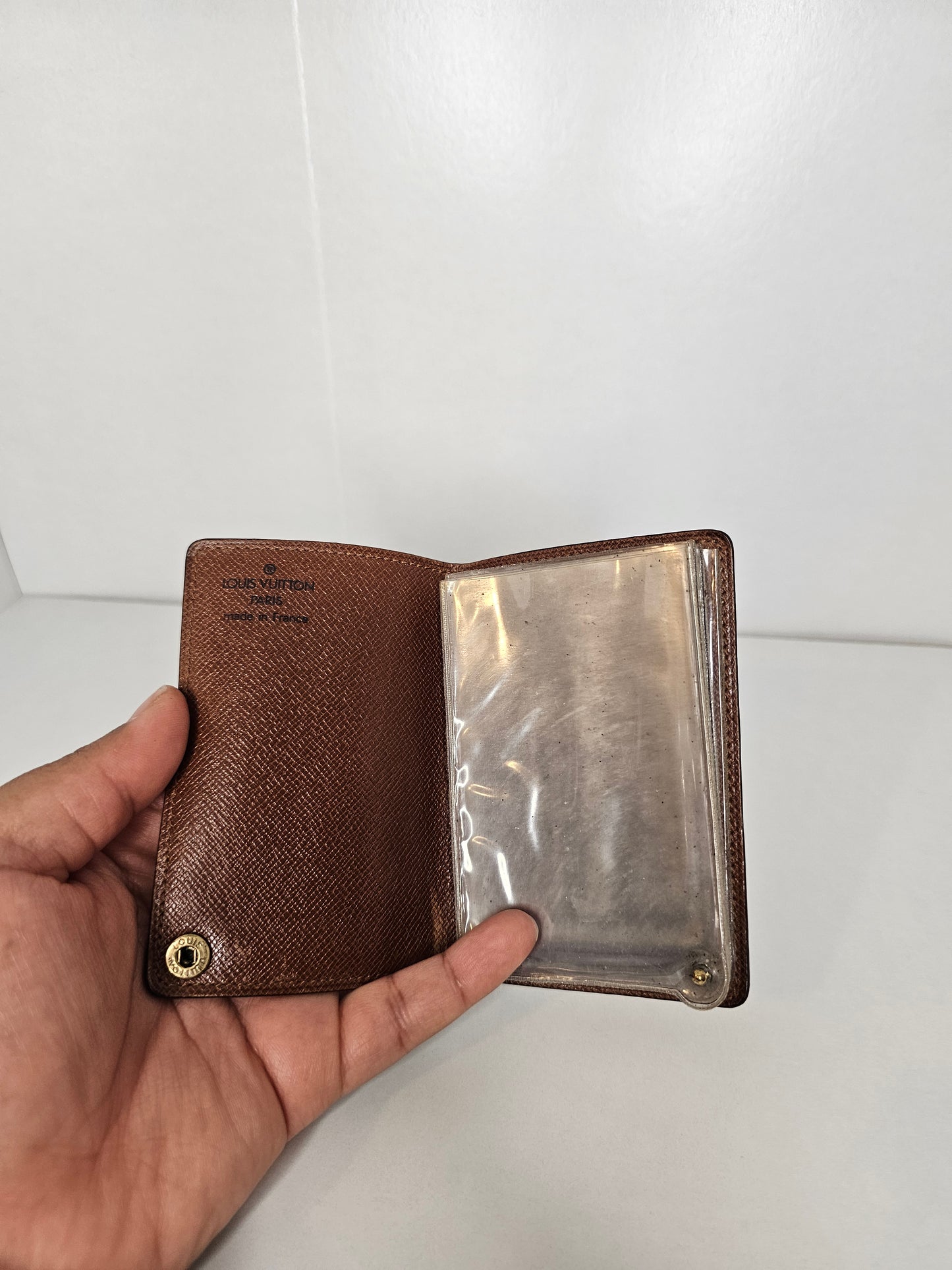 Louis Vuitton Porte Pression Card Holder CT0956