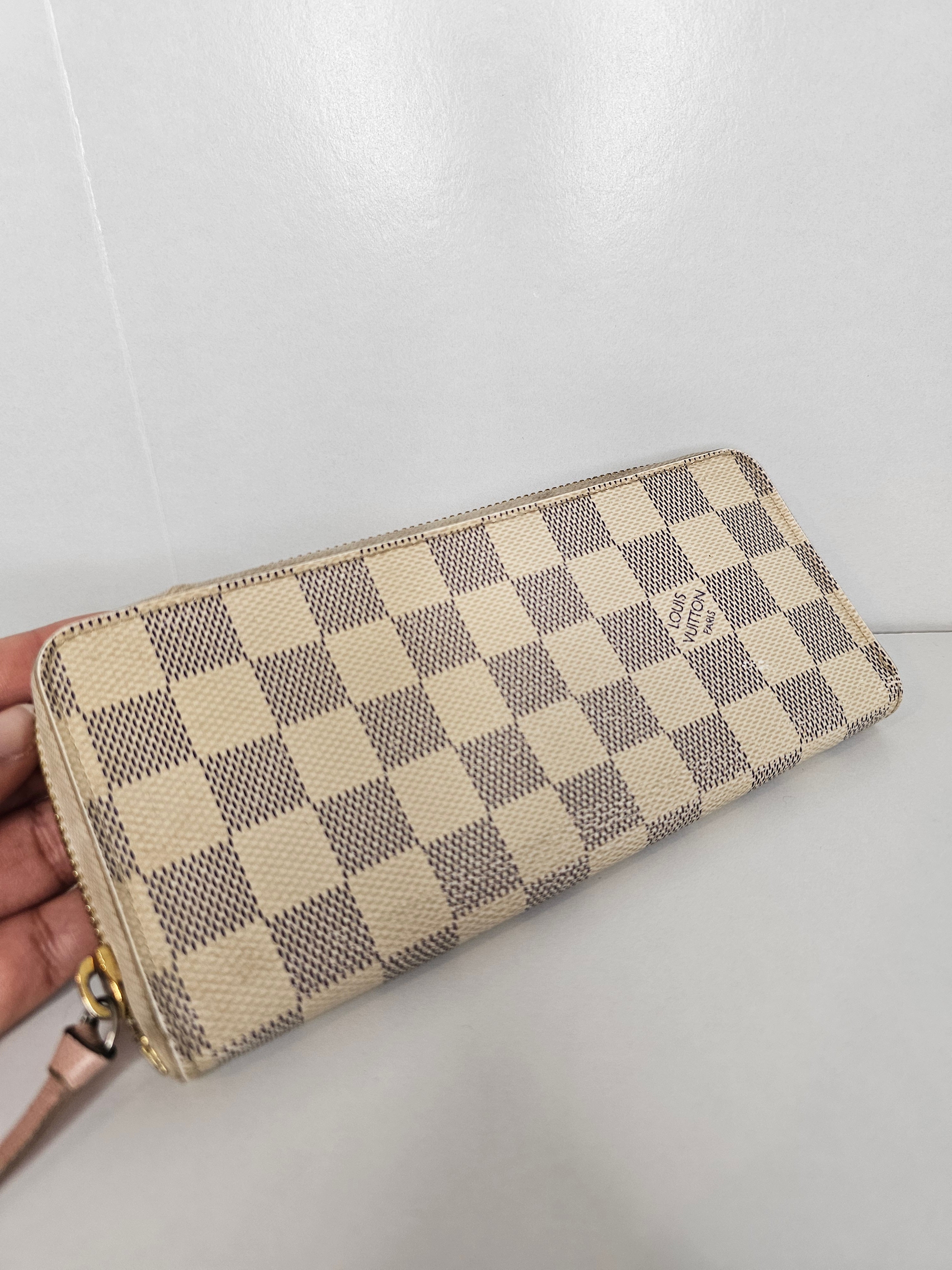 Louis Vuitton Damier Azur Clemence Wallet SD4158 – Liyah's Luxuries