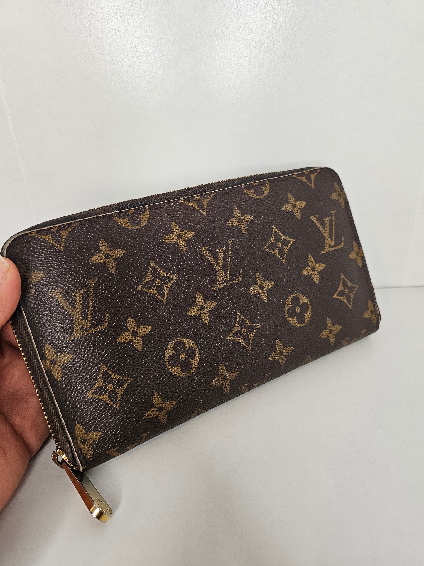 Louis Vuitton Zippy Organizer Monogram VI0098