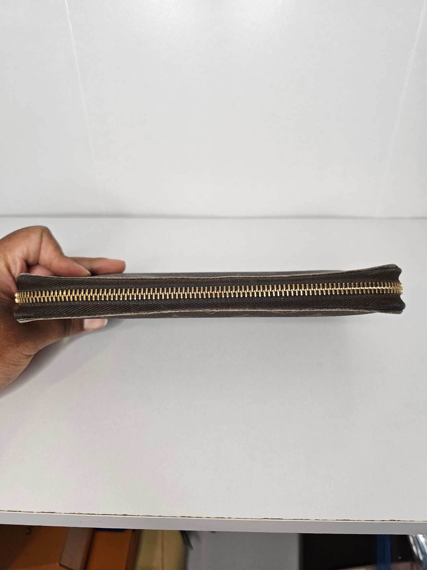 Louis Vuitton Zippy Organizer Monogram VI0098