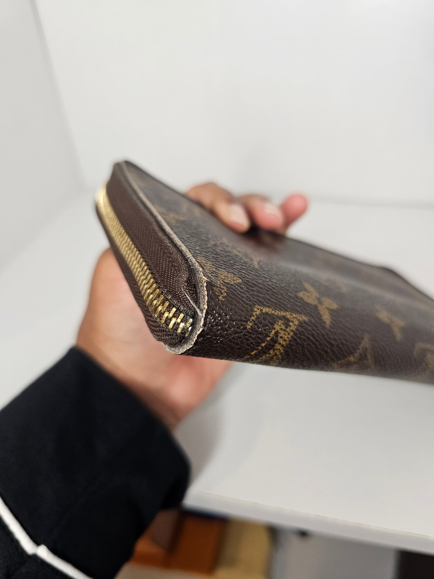 Louis Vuitton Zippy Organizer Monogram VI0098