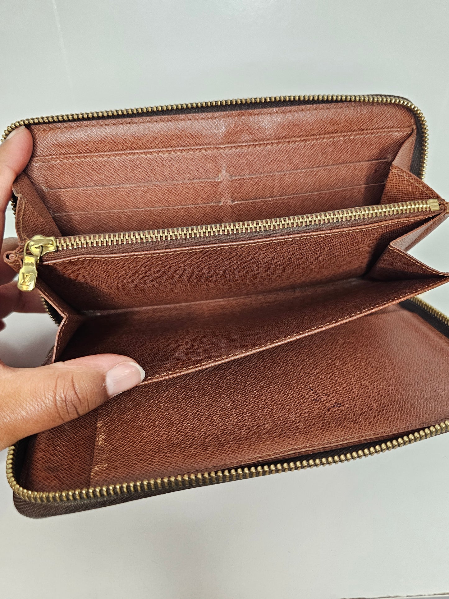 Louis Vuitton Zippy Organizer Monogram VI0098