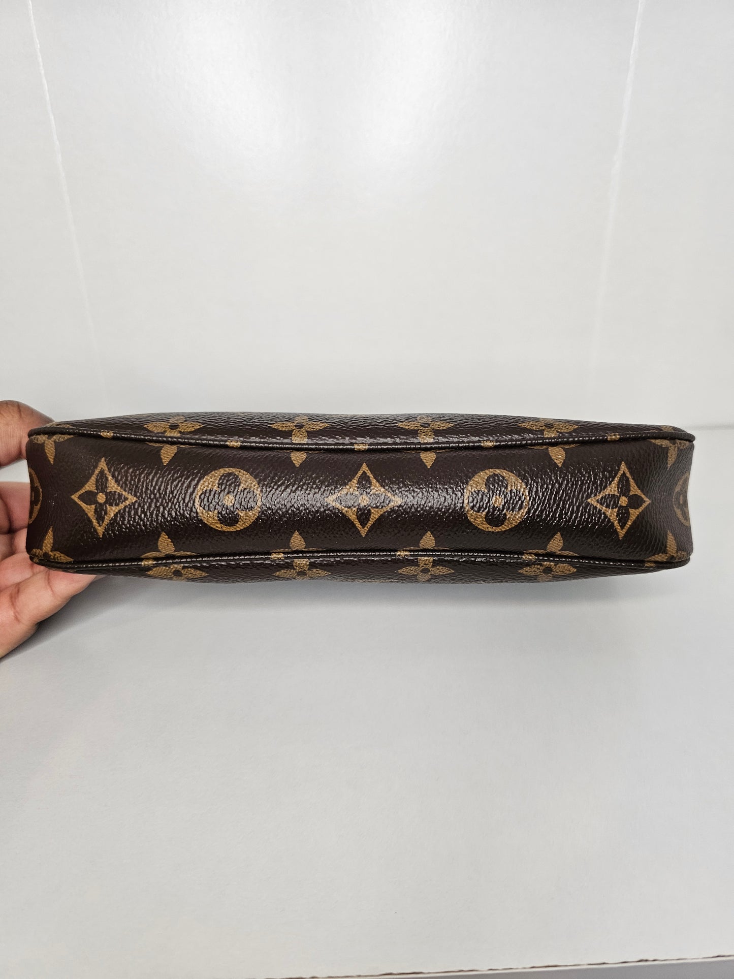 Louis Vuitton Monogram Pochette Accessories NM MB2128