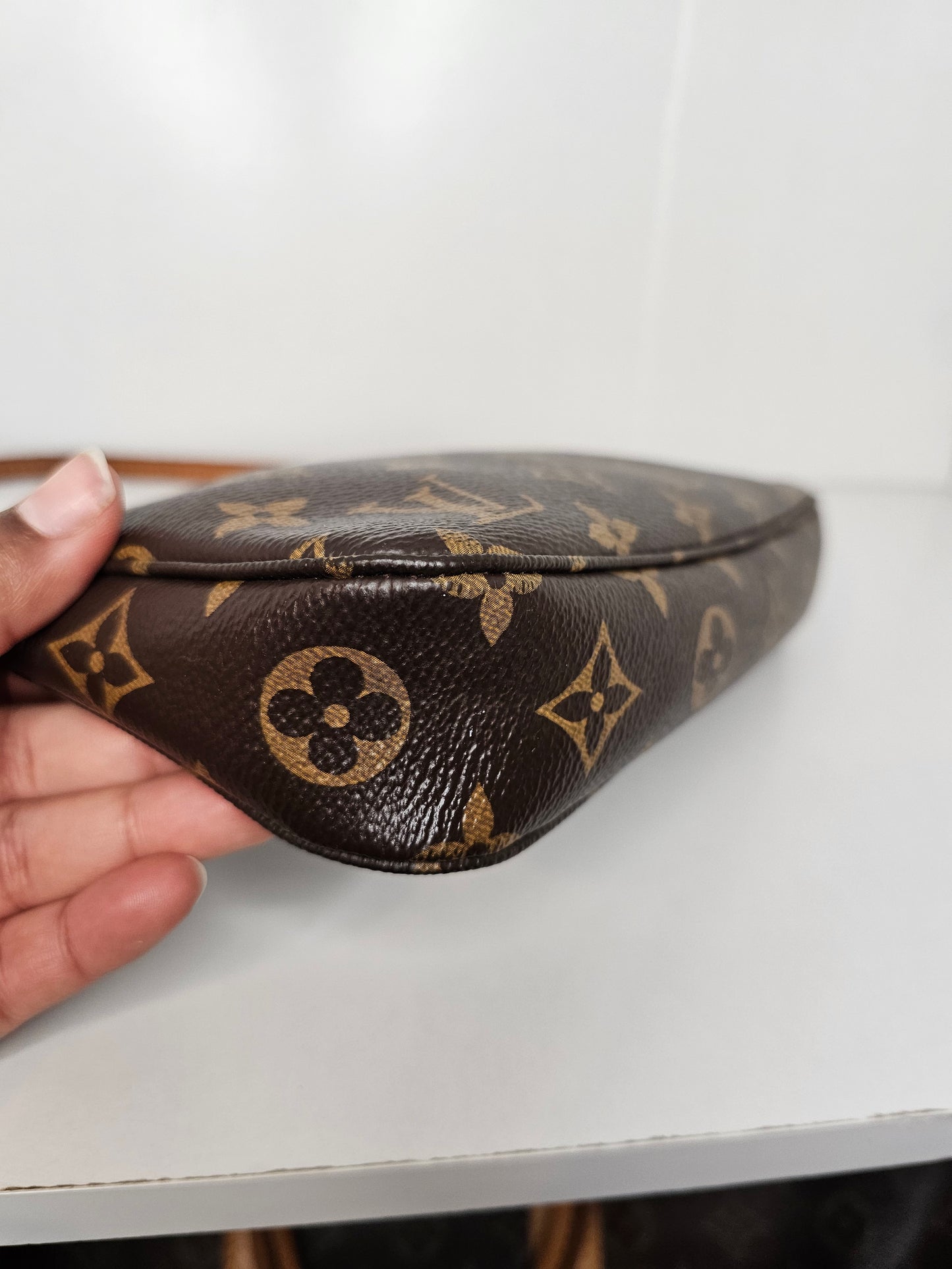Louis Vuitton Monogram Pochette Accessories NM MB2128