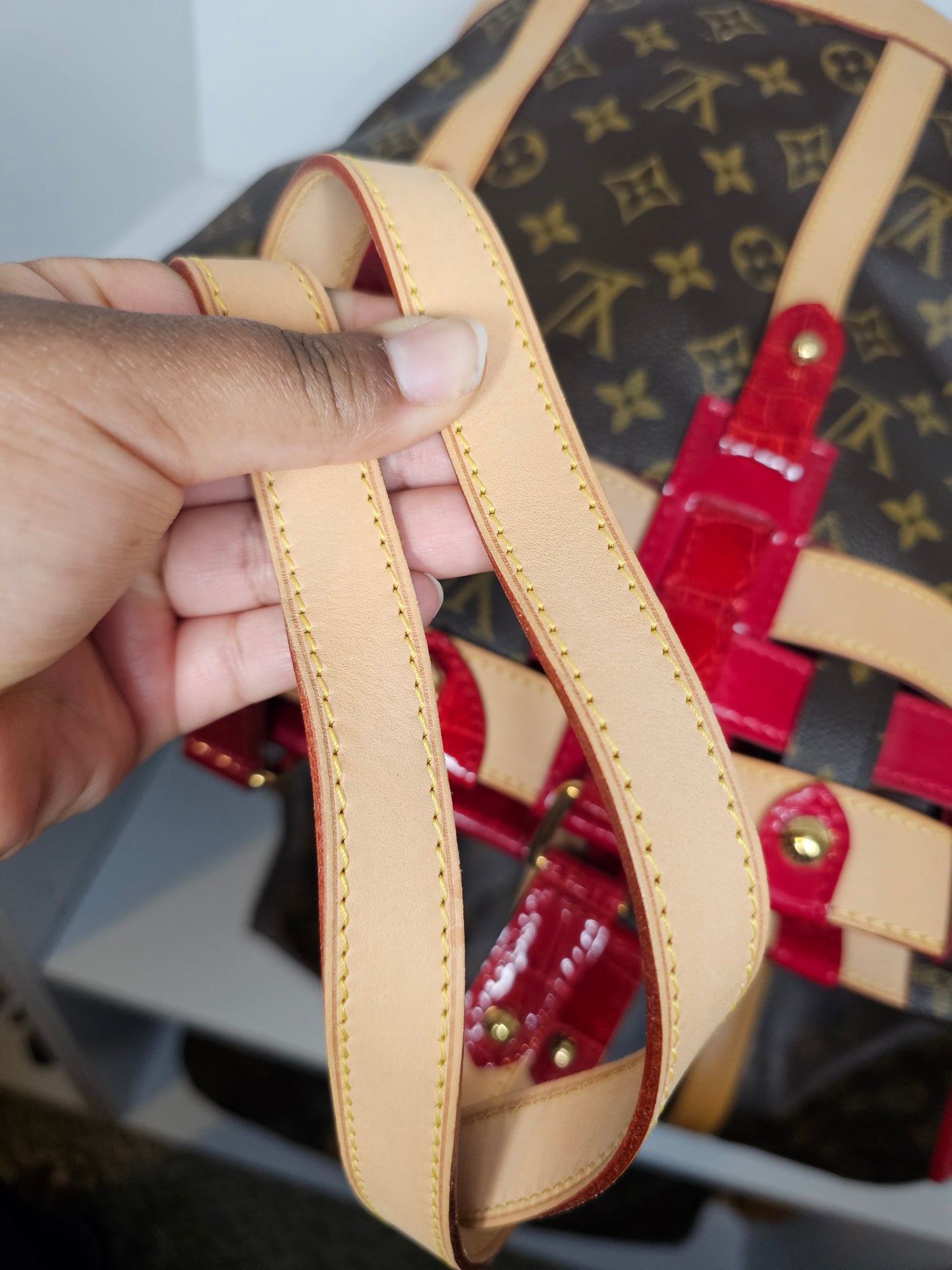 Louis Vuitton Neo Bucket Monogram Rubis AR4017