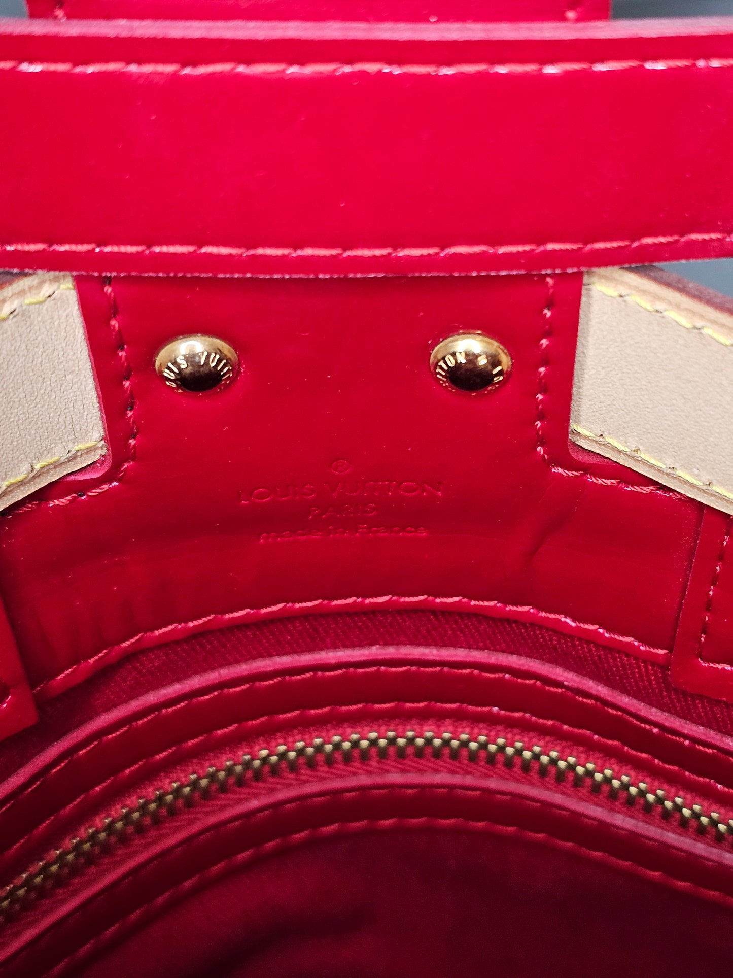 Louis Vuitton Neo Bucket Monogram Rubis AR4017