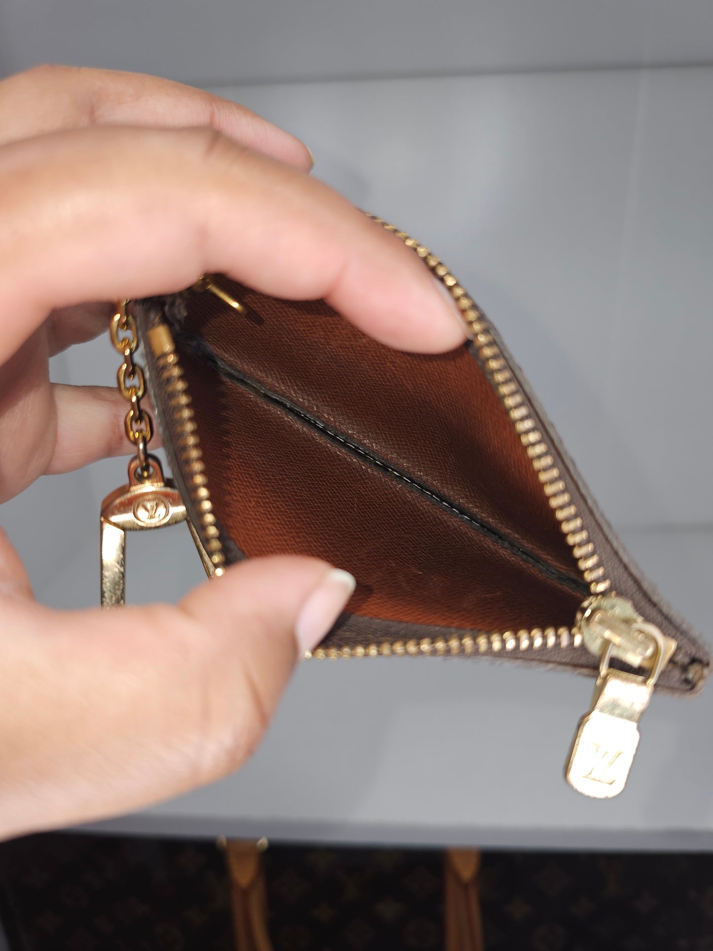 Louis Vuitton Vintage Key Pouch Monogram 883