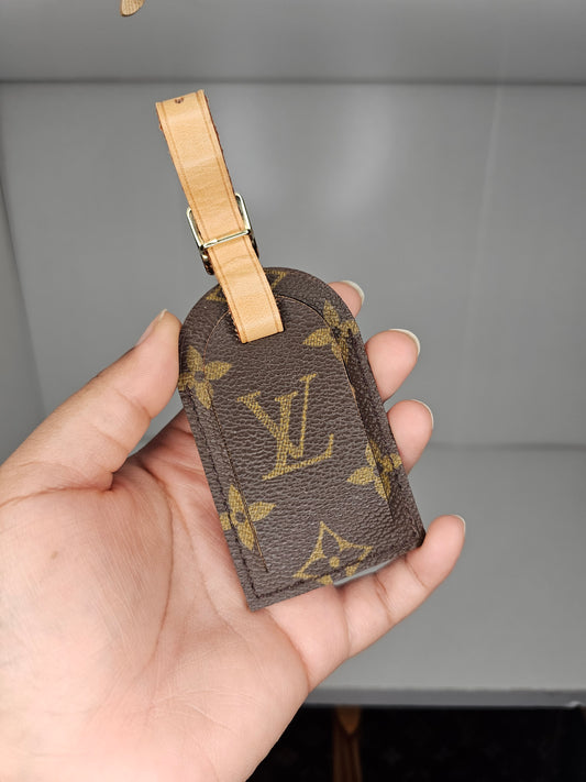 Louis Vuitton Small Monogram Luggage Tag