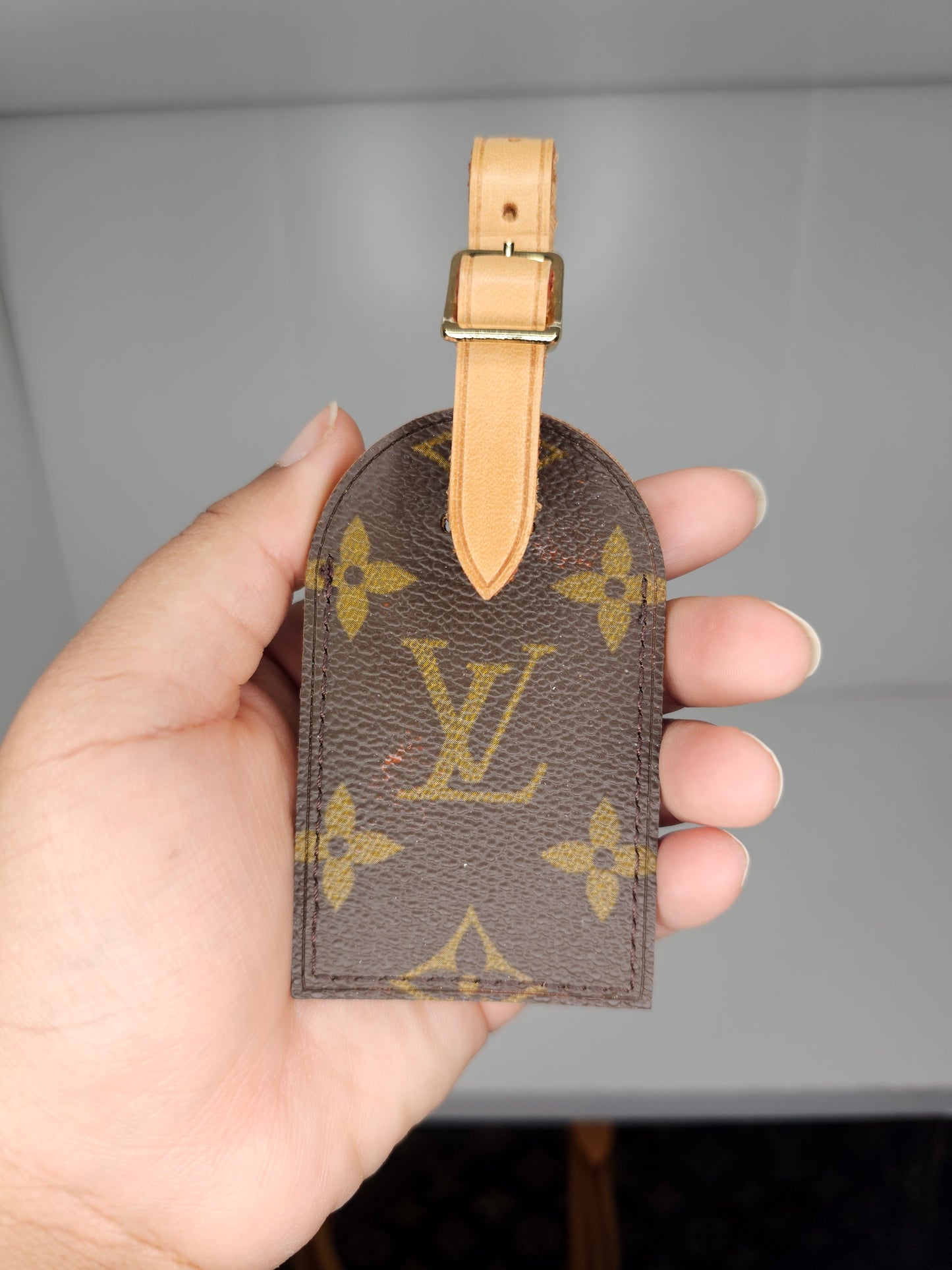 Louis Vuitton Small Monogram Luggage Tag