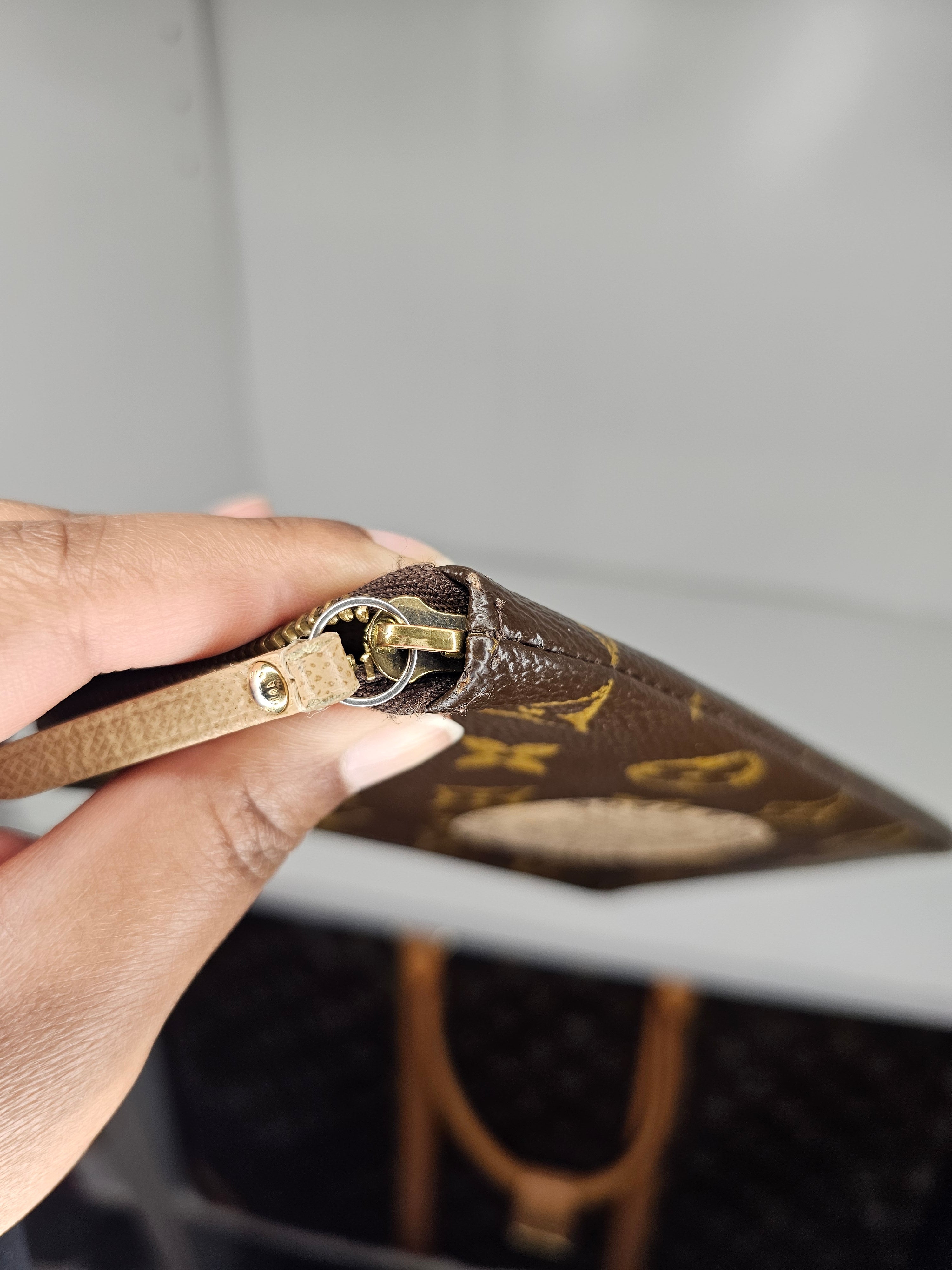 Louis Vuitton Complice Zippy Wallet MI3097 – Liyah's Luxuries