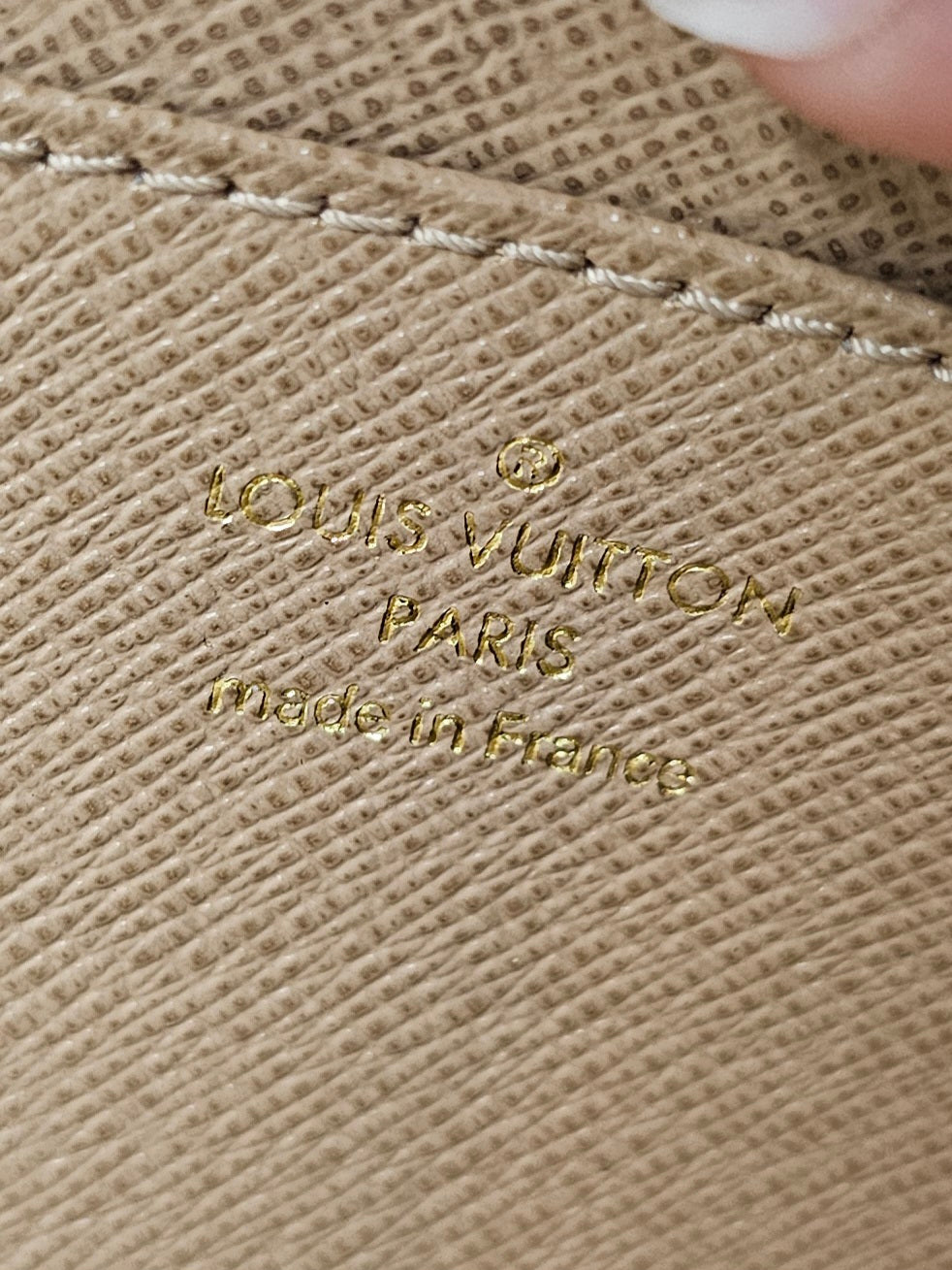 Louis Vuitton Complice Zippy Wallet MI3097