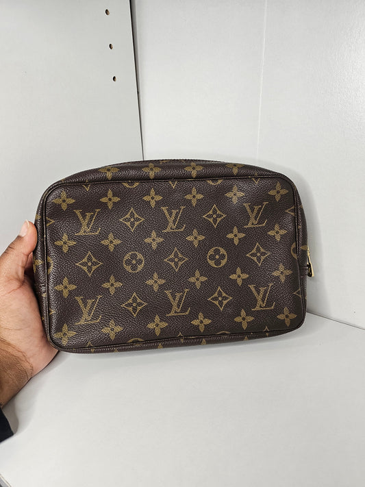 Louis Vuitton Trousse 23 Makeup Bag Vintage Monogram