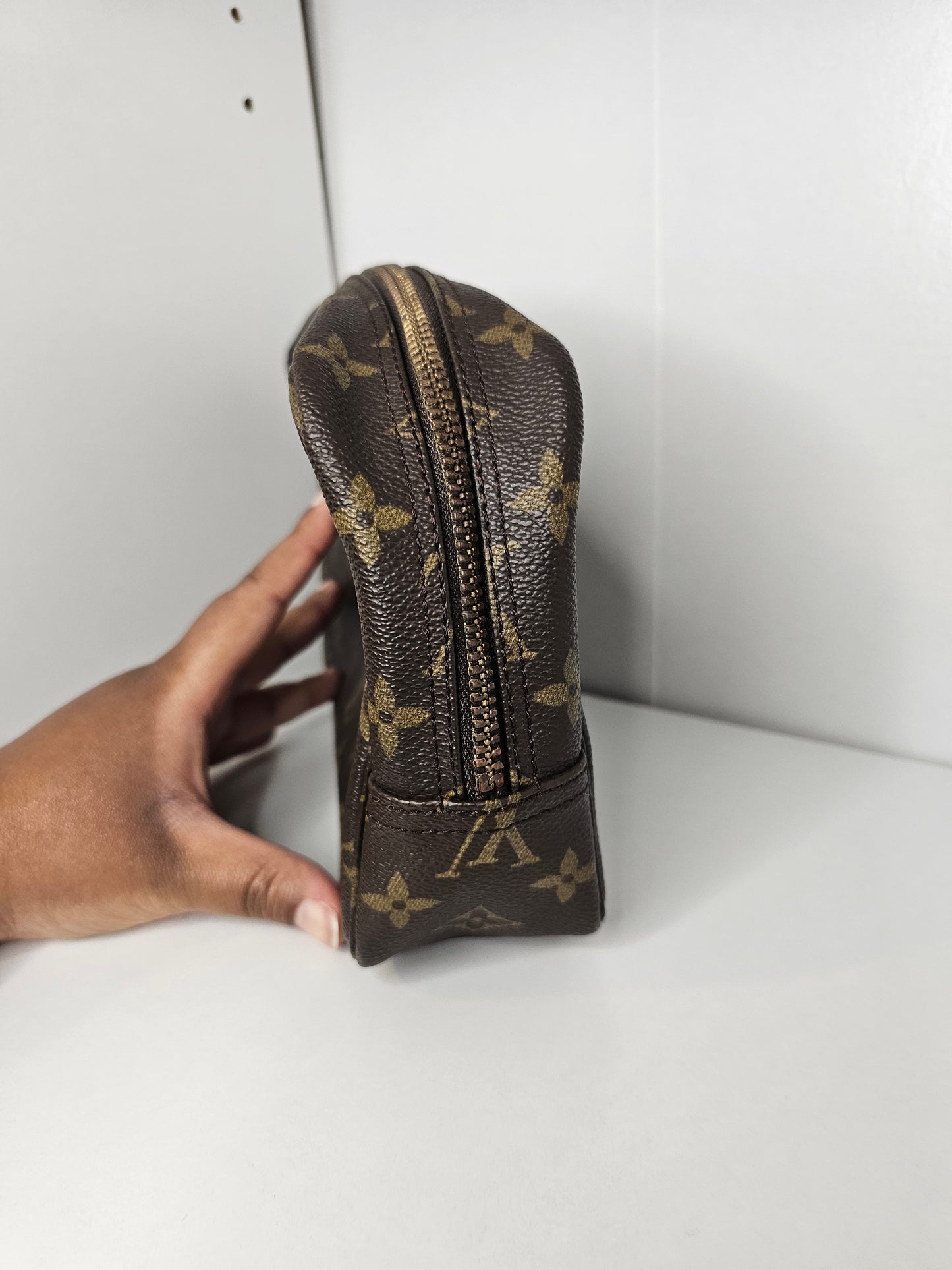 Louis Vuitton Trousse 23 Makeup Bag Vintage Monogram