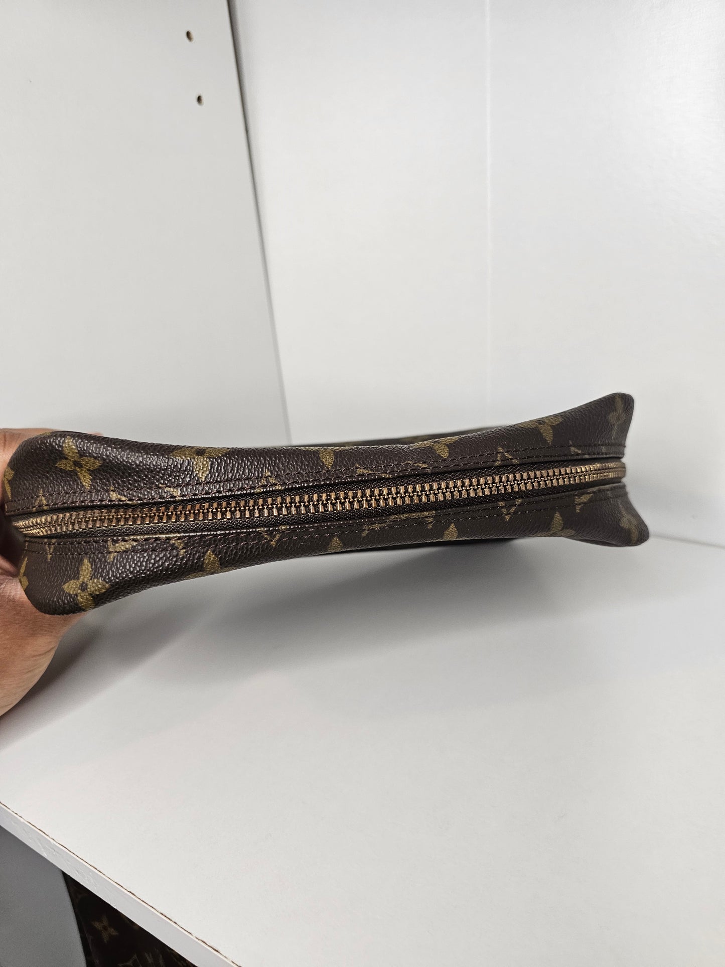 Louis Vuitton Trousse 23 Makeup Bag Vintage Monogram
