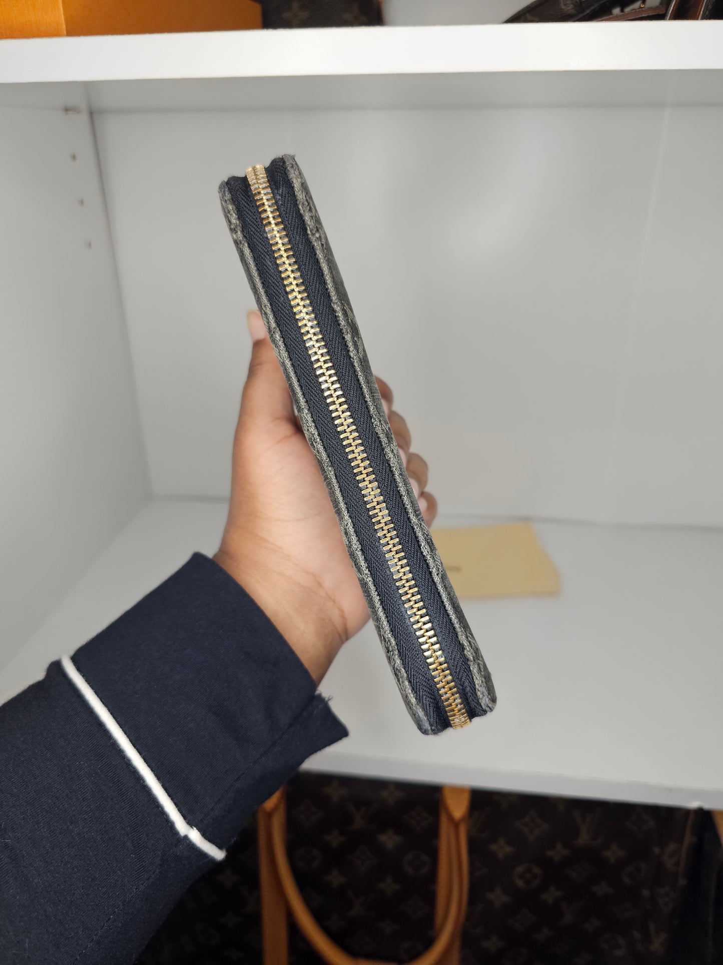 Louis Vuitton Black Denim Zippy Wallet CA1008