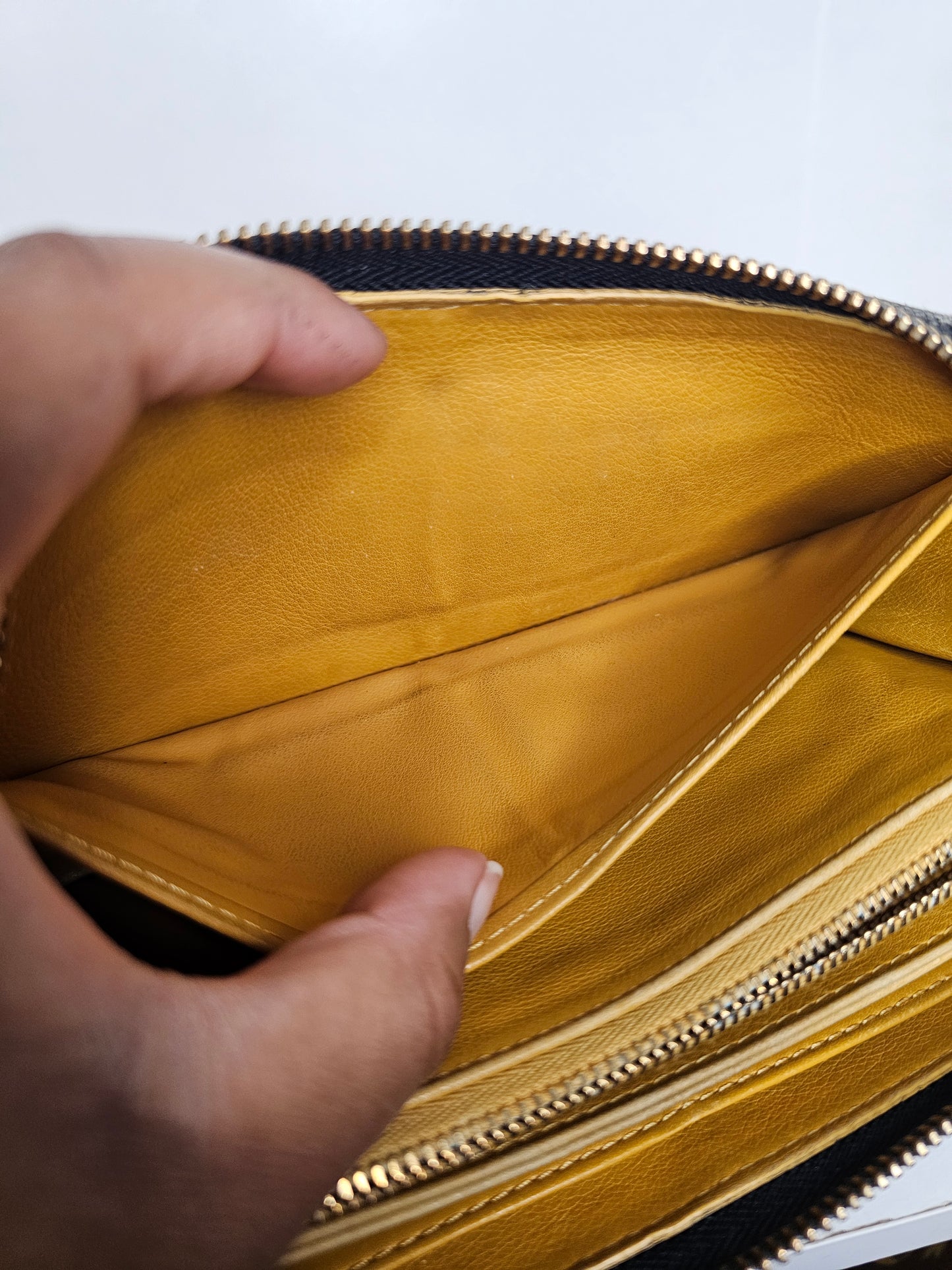 Louis Vuitton Black Denim Zippy Wallet CA1008