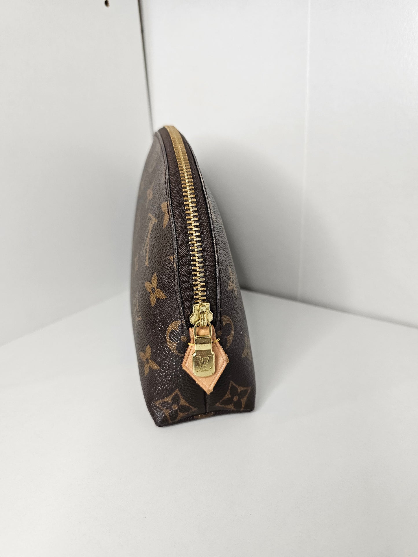 Louis Vuitton Monogram Cosmetic Pouch GM SR3199