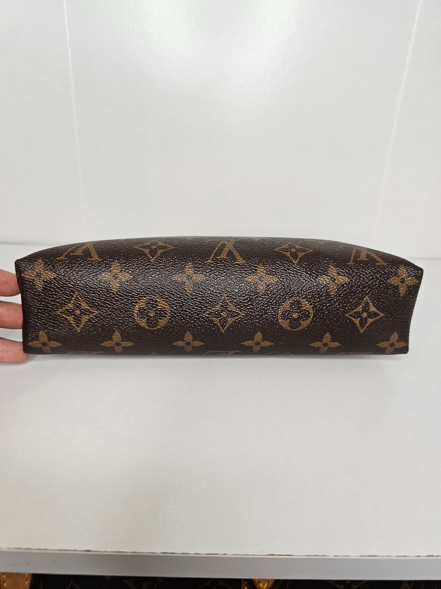 Louis Vuitton Monogram Cosmetic Pouch GM SR3199