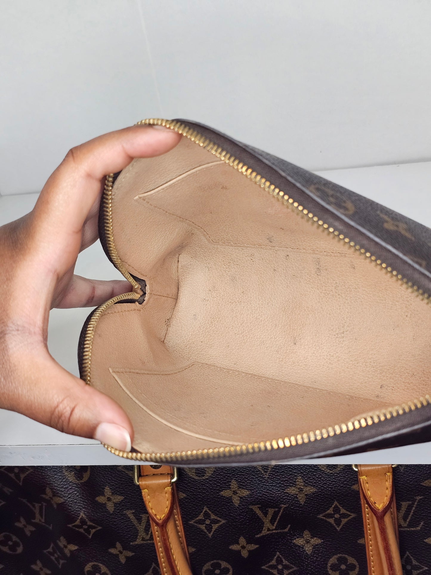 Louis Vuitton Monogram Cosmetic Pouch GM SR3199