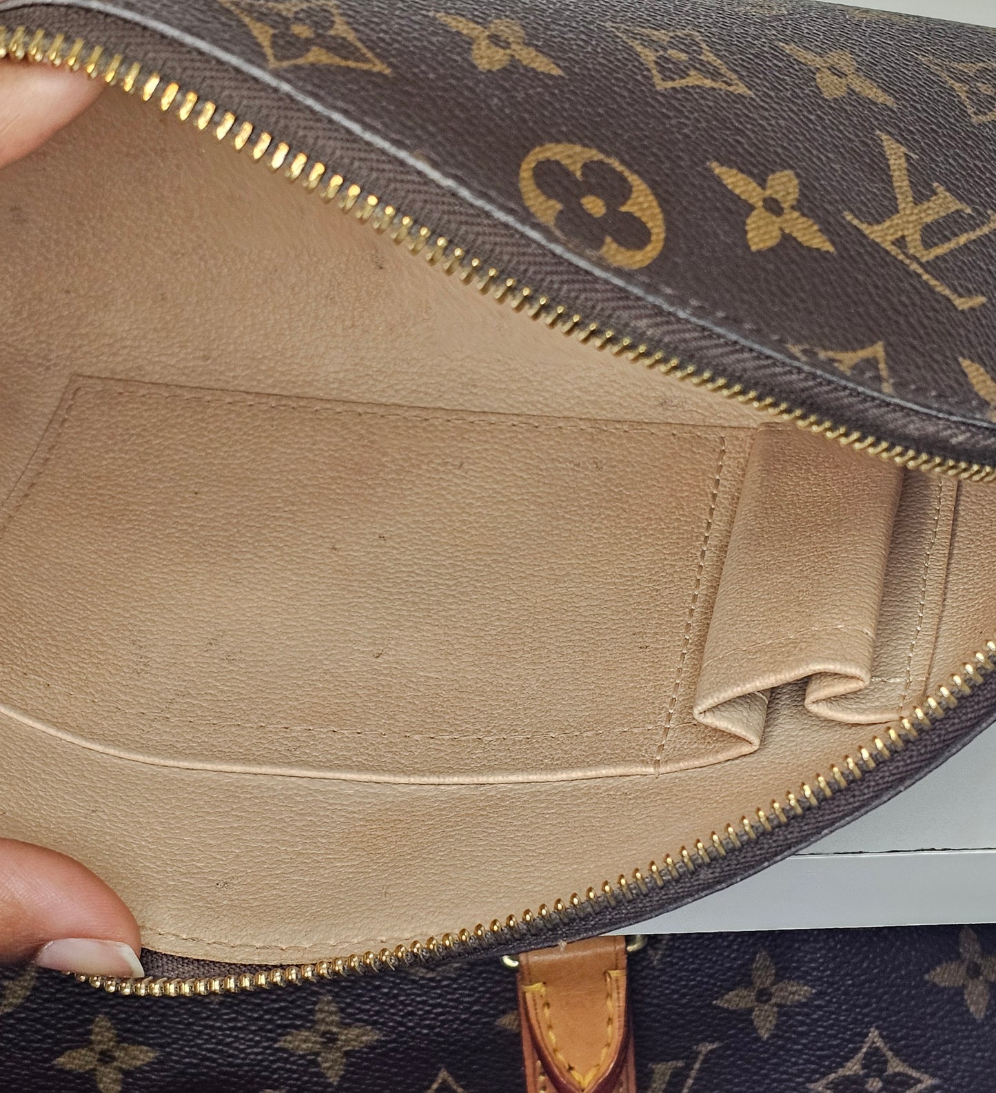 Louis Vuitton Monogram Cosmetic Pouch GM SR3199