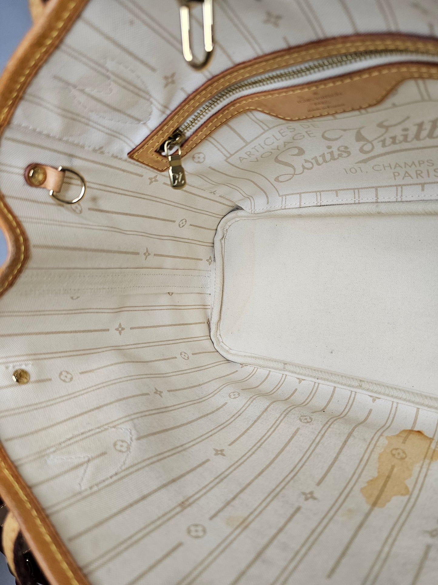 Louis Vuitton Damier Azur Neverfull PM VI5100