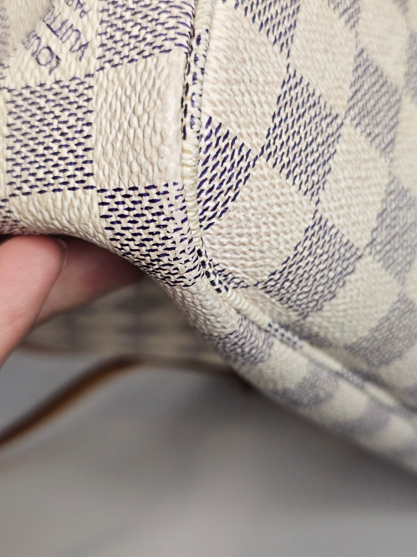 Louis Vuitton Damier Azur Neverfull PM VI5100