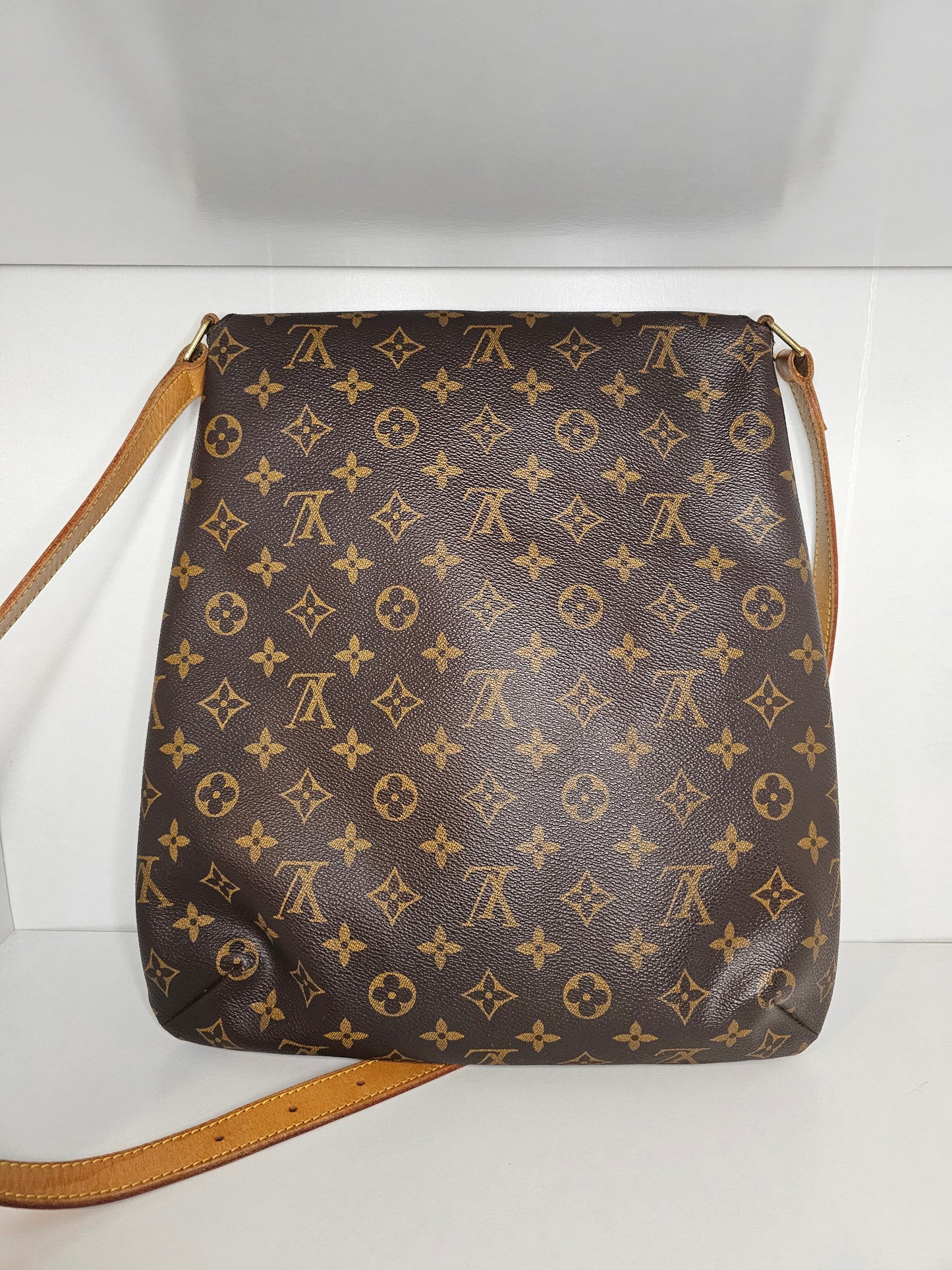 Louis Vuitton Musette Salsa GM Crossbody AS0949