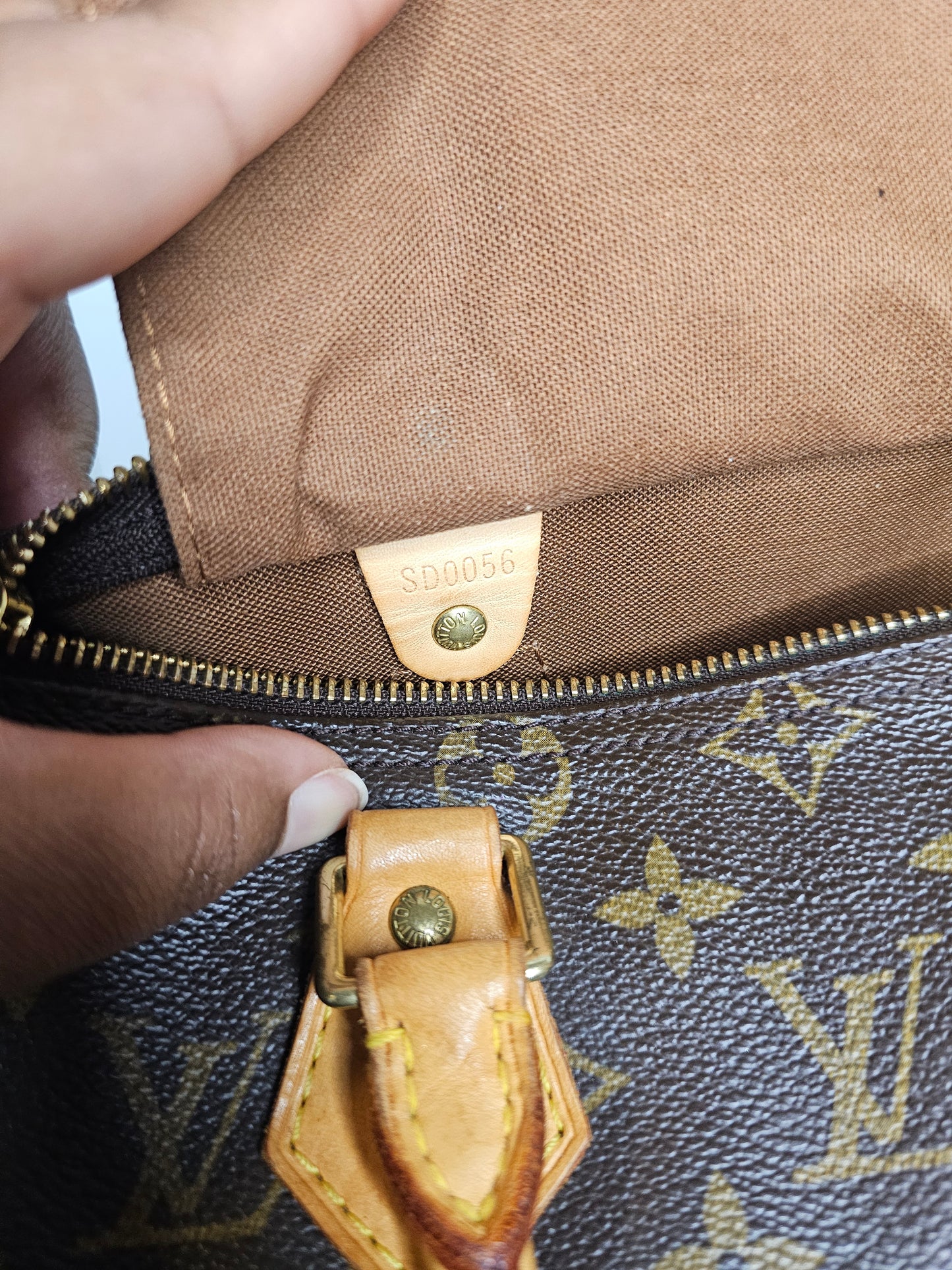 Louis Vuitton Monogram Vintage Speedy 25 SD0056