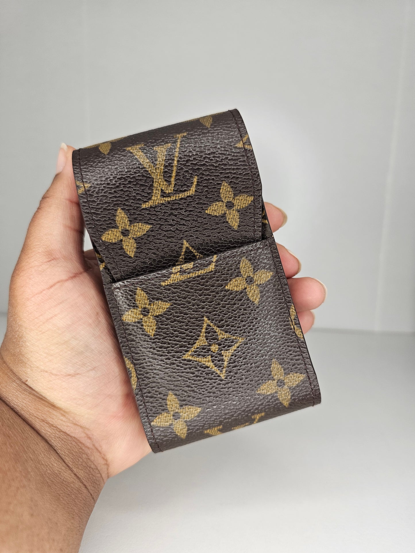Louis Vuitton Etui Cigarette Case CT0044