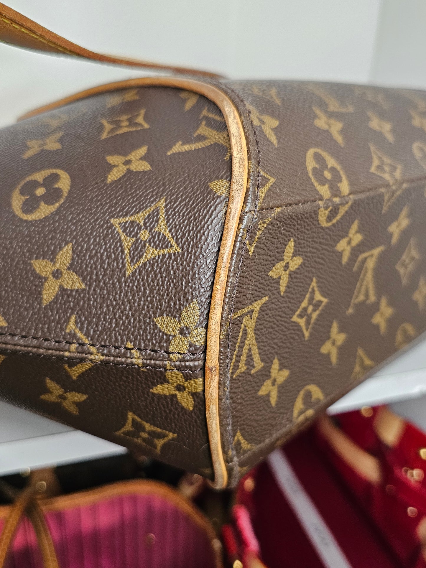 Louis Vuitton Vintage Ellipse GM Shoulder Bag VI1927