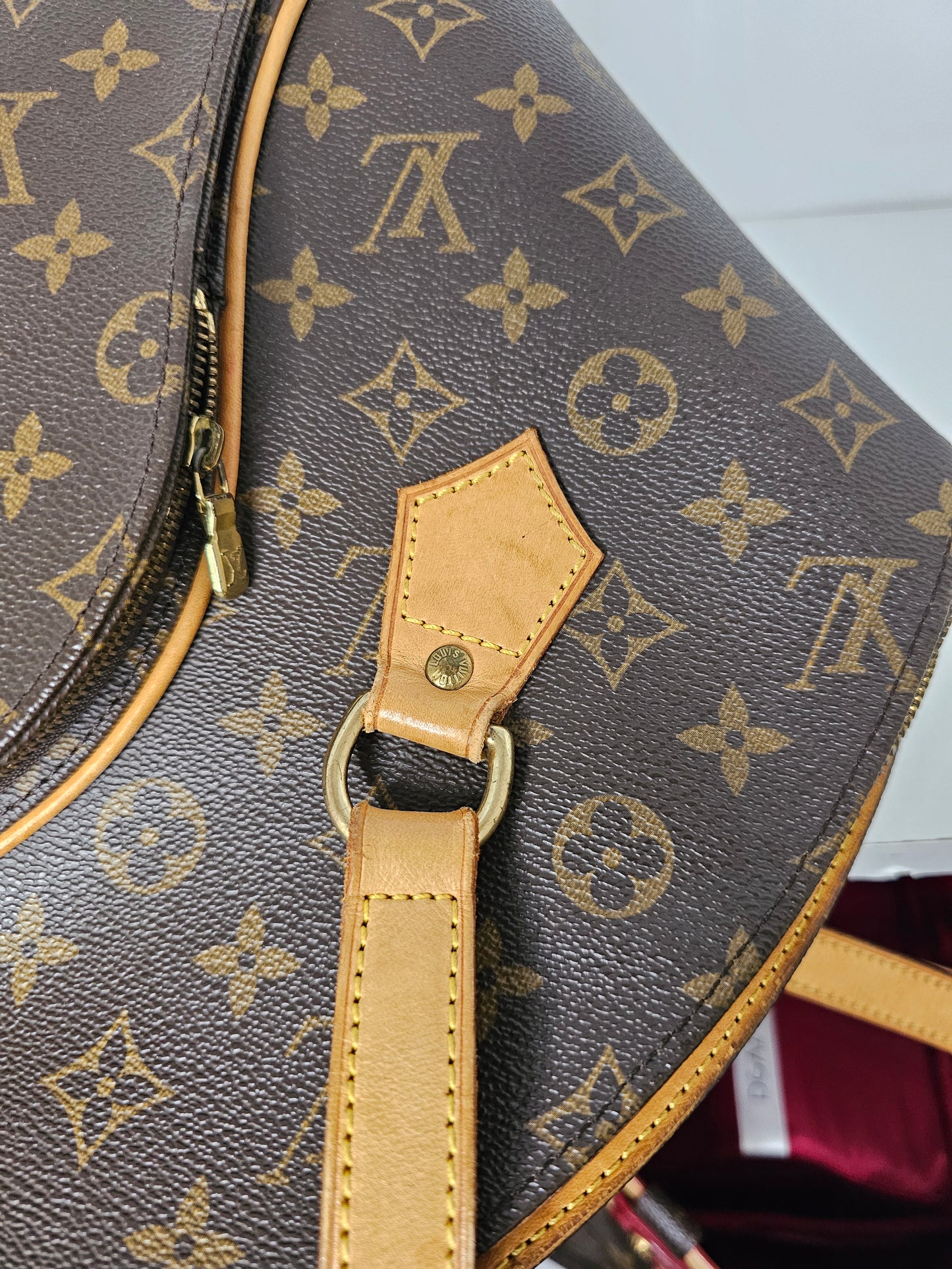 Louis Vuitton Vintage Ellipse GM Shoulder Bag VI1927