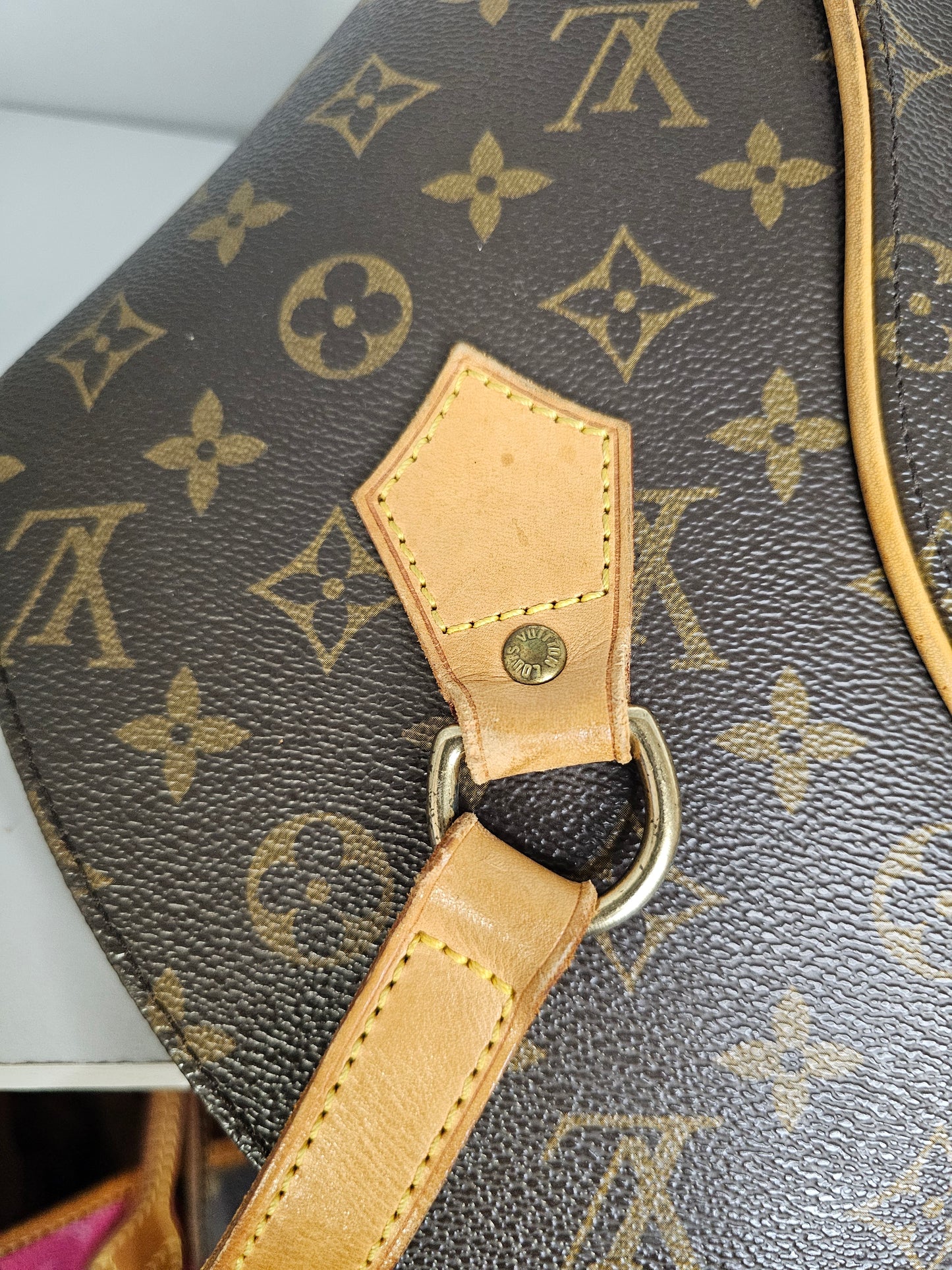 Louis Vuitton Vintage Ellipse GM Shoulder Bag VI1927
