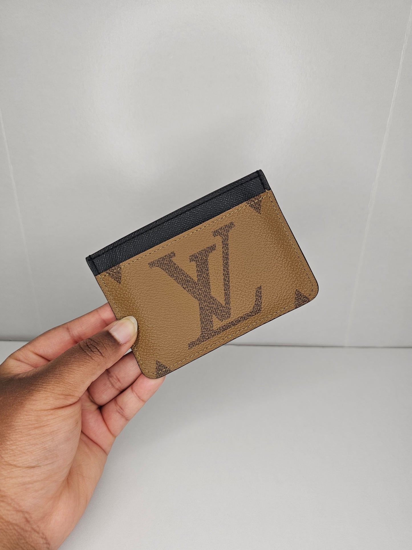 Louis Vuitton Reverse Monogram Side Up Card Holder 💾