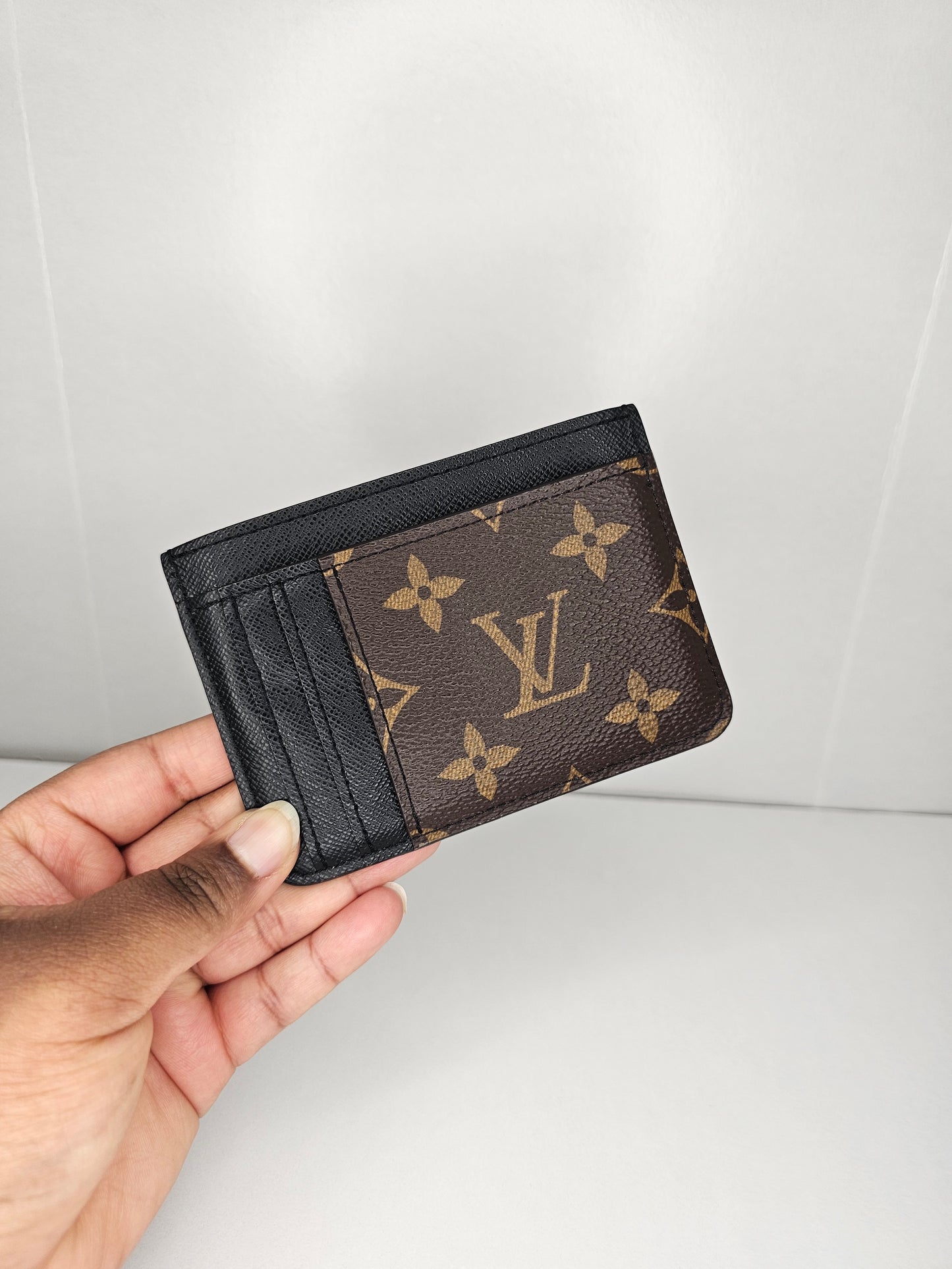 Louis Vuitton Reverse Monogram Side Up Card Holder 💾