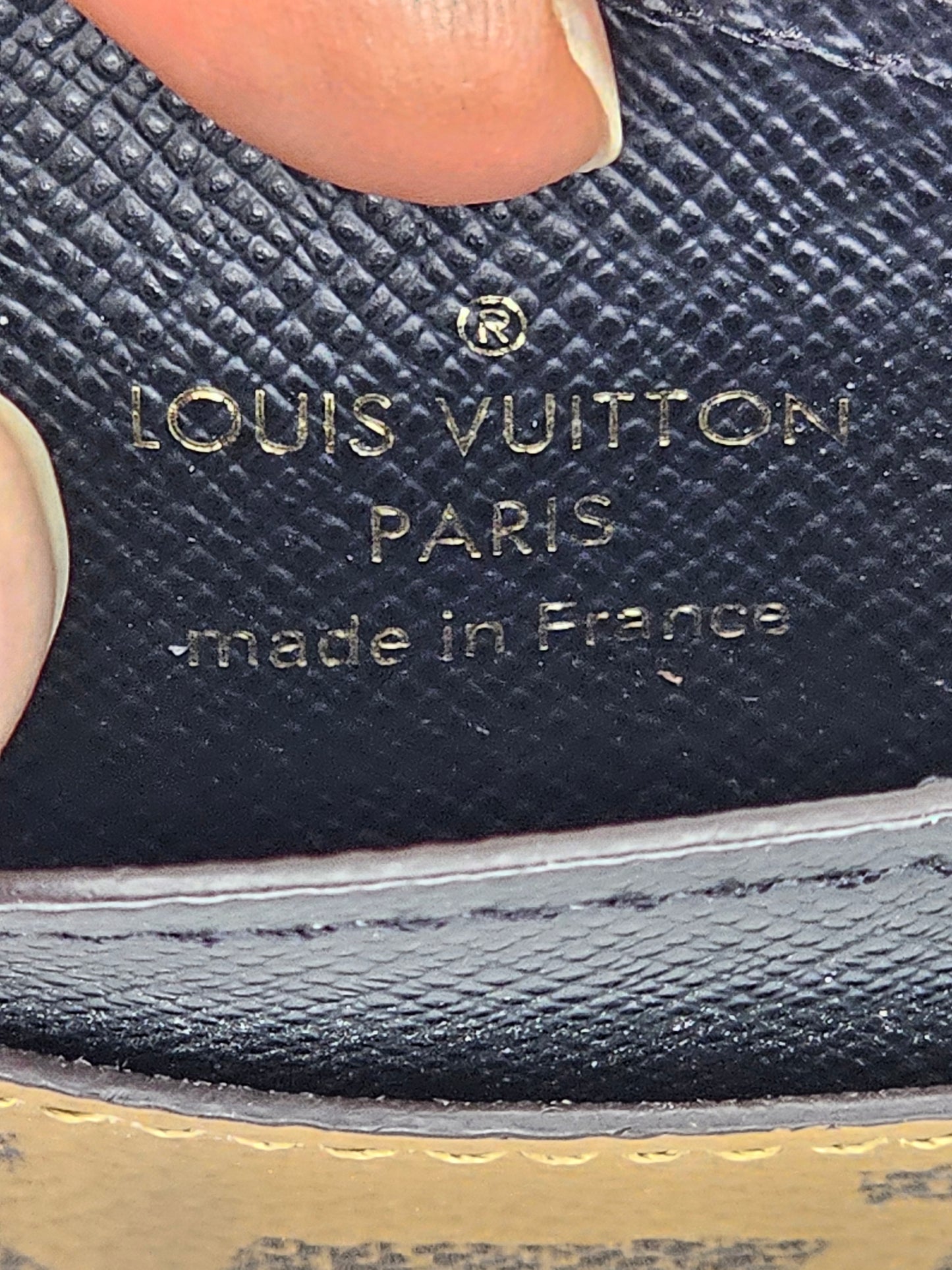 Louis Vuitton Reverse Monogram Side Up Card Holder 💾