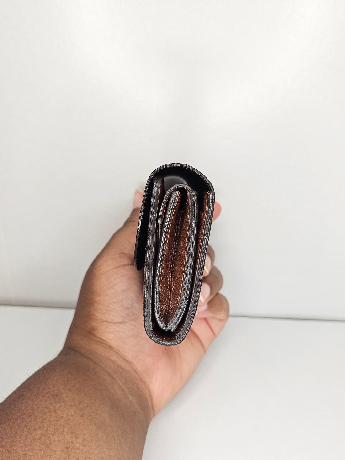 Louis Vuitton Monogram Helene Compact Wallet MI2163