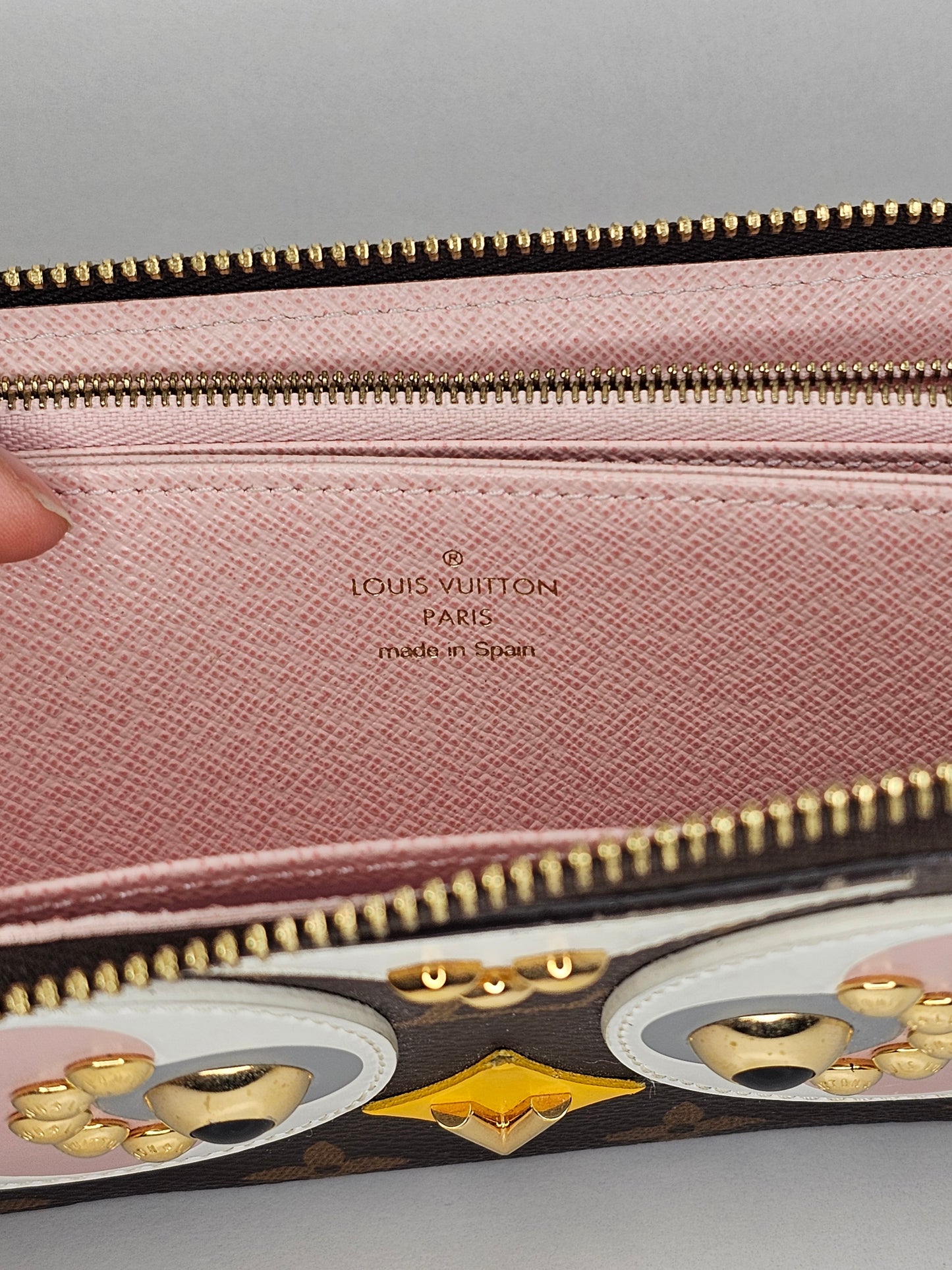 Louis Vuitton Lovely Birds Owl Zippy Wallet CA4166