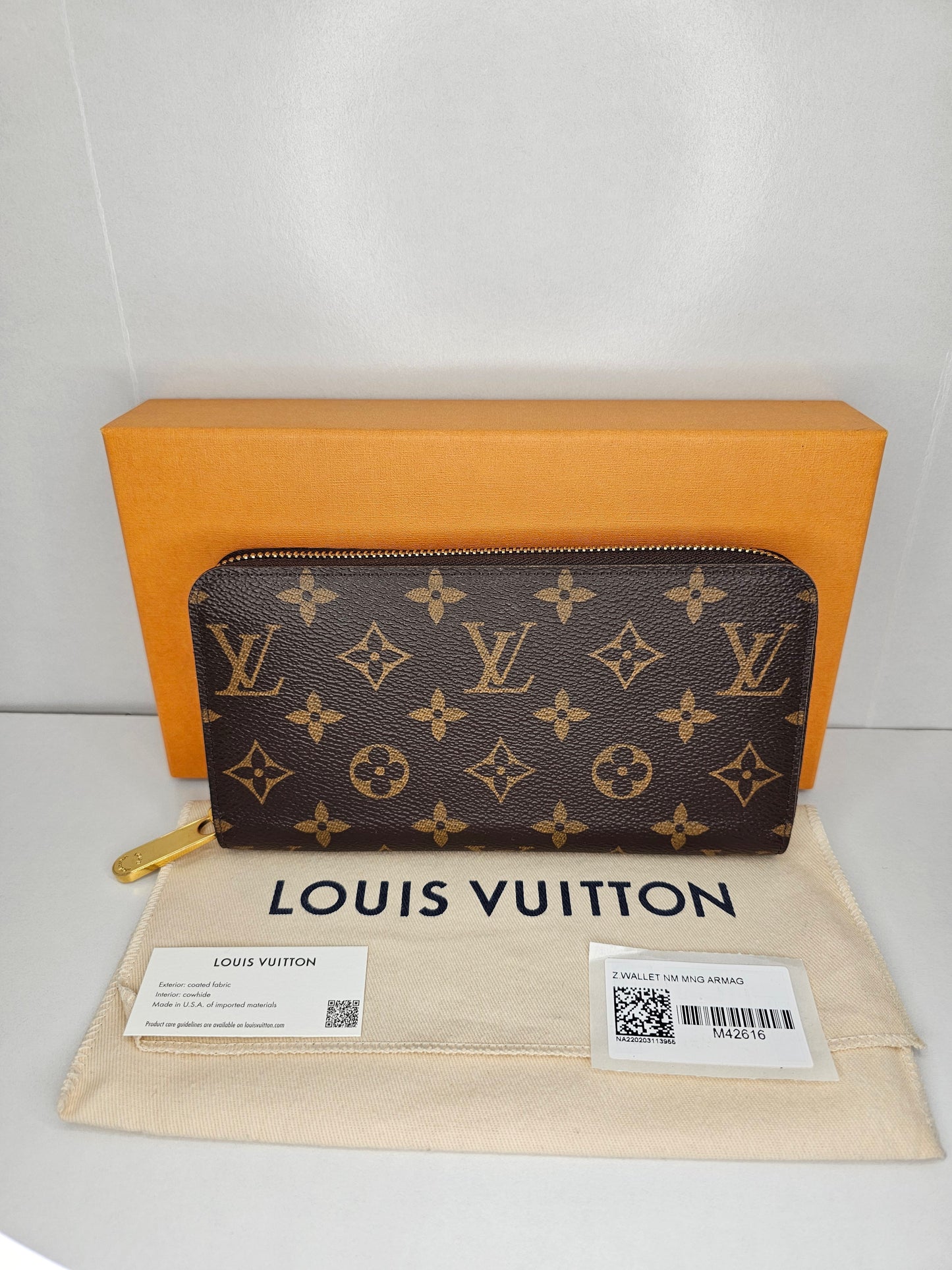 Louis Vuitton Monogram Zippy Wallet NM 💾