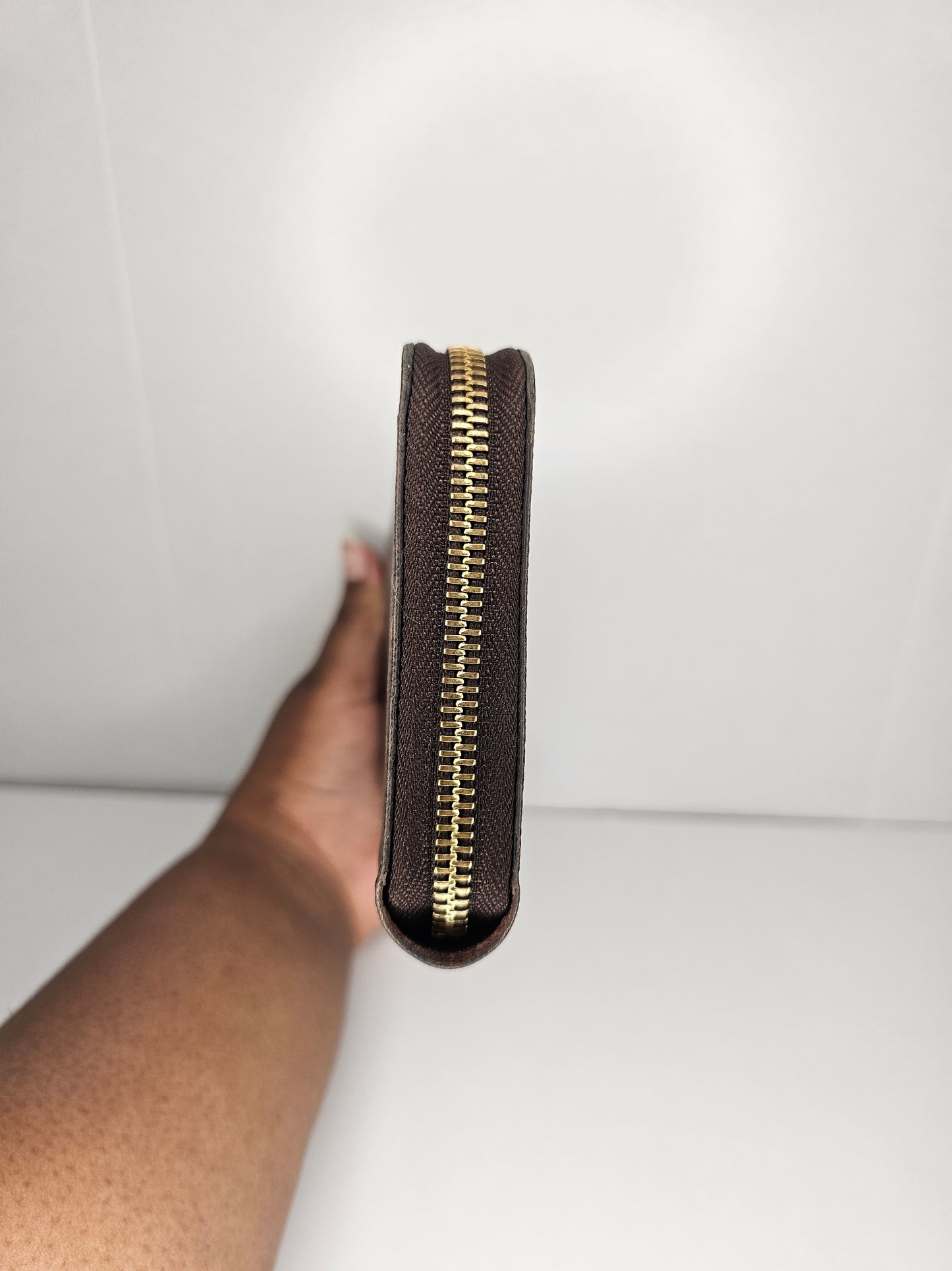 Louis Vuitton Monogram Zippy Wallet NM 💾