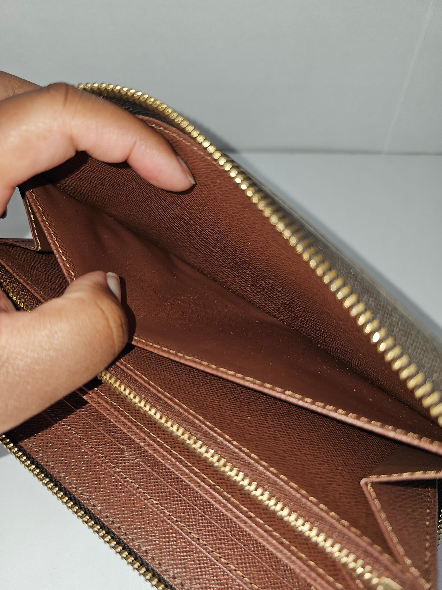 Louis Vuitton Monogram Zippy Wallet NM 💾