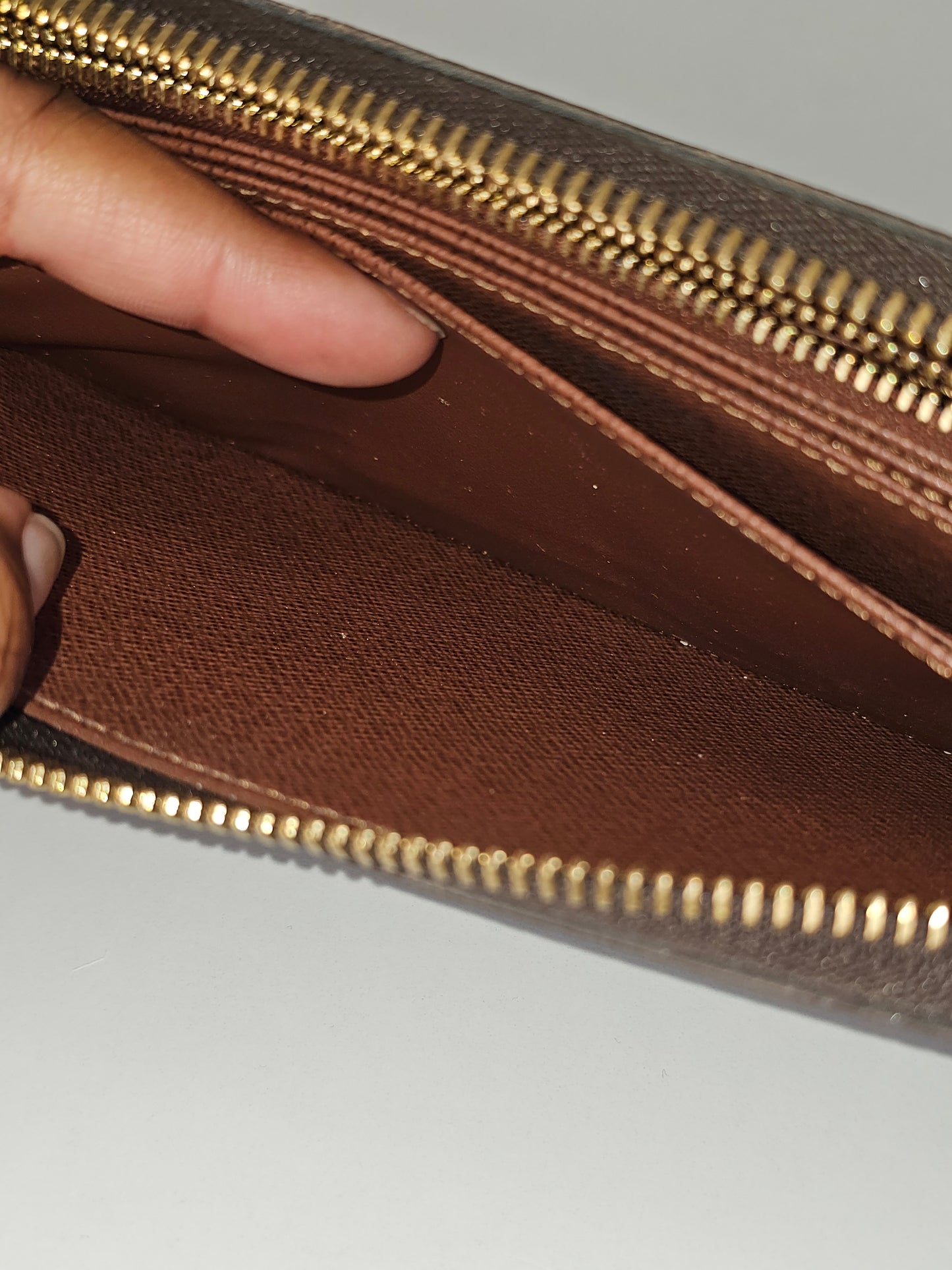 Louis Vuitton Monogram Zippy Wallet NM 💾
