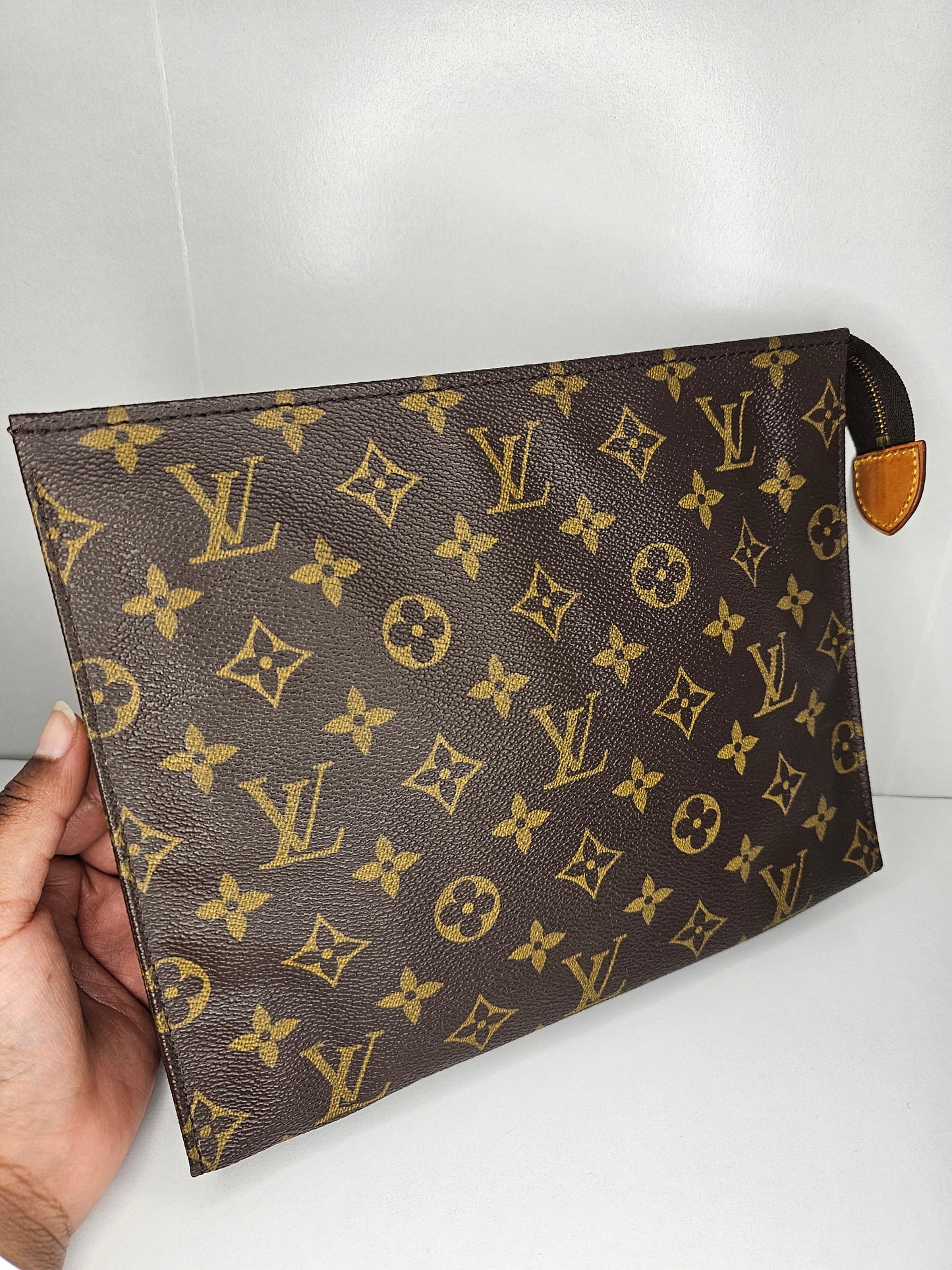 Louis Vuitton Monogram Vintage Toiletry 26 883 TH