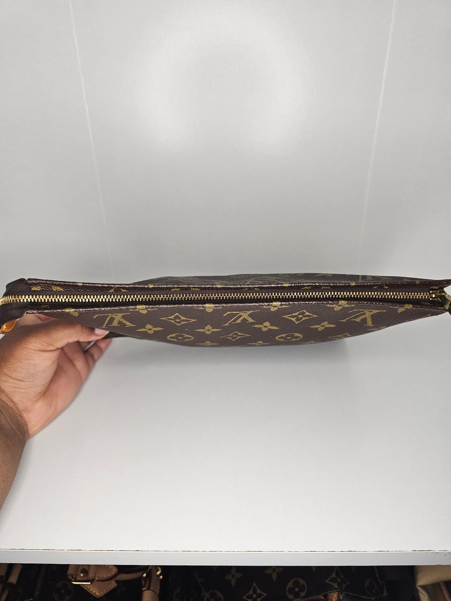 Louis Vuitton Monogram Vintage Toiletry 26 883 TH