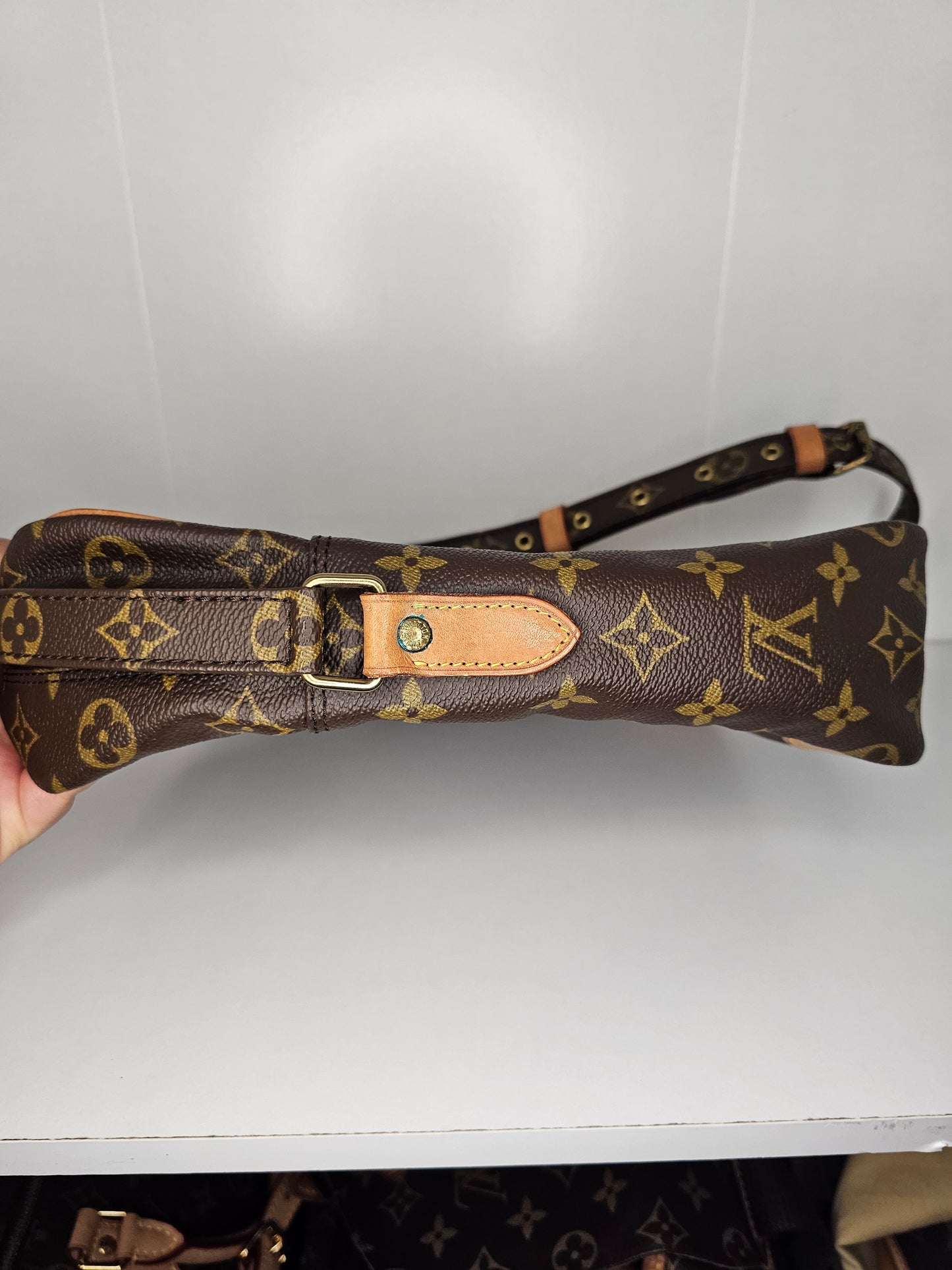 Louis Vuitton Vintage Monogram Danube MM 882 SL