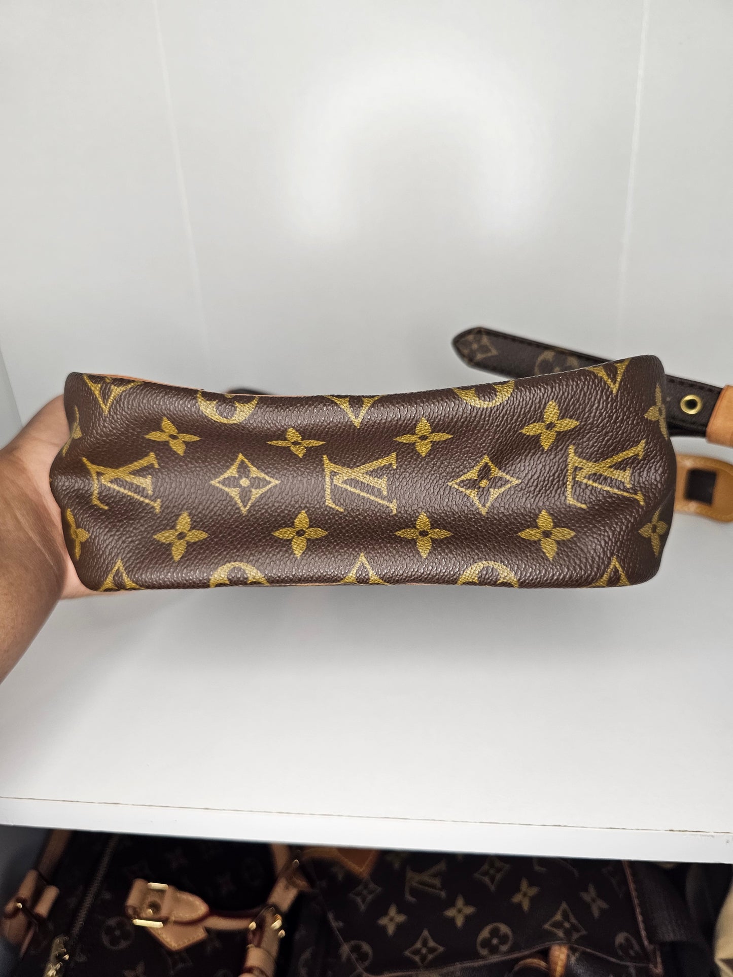 Louis Vuitton Vintage Monogram Danube MM 882 SL