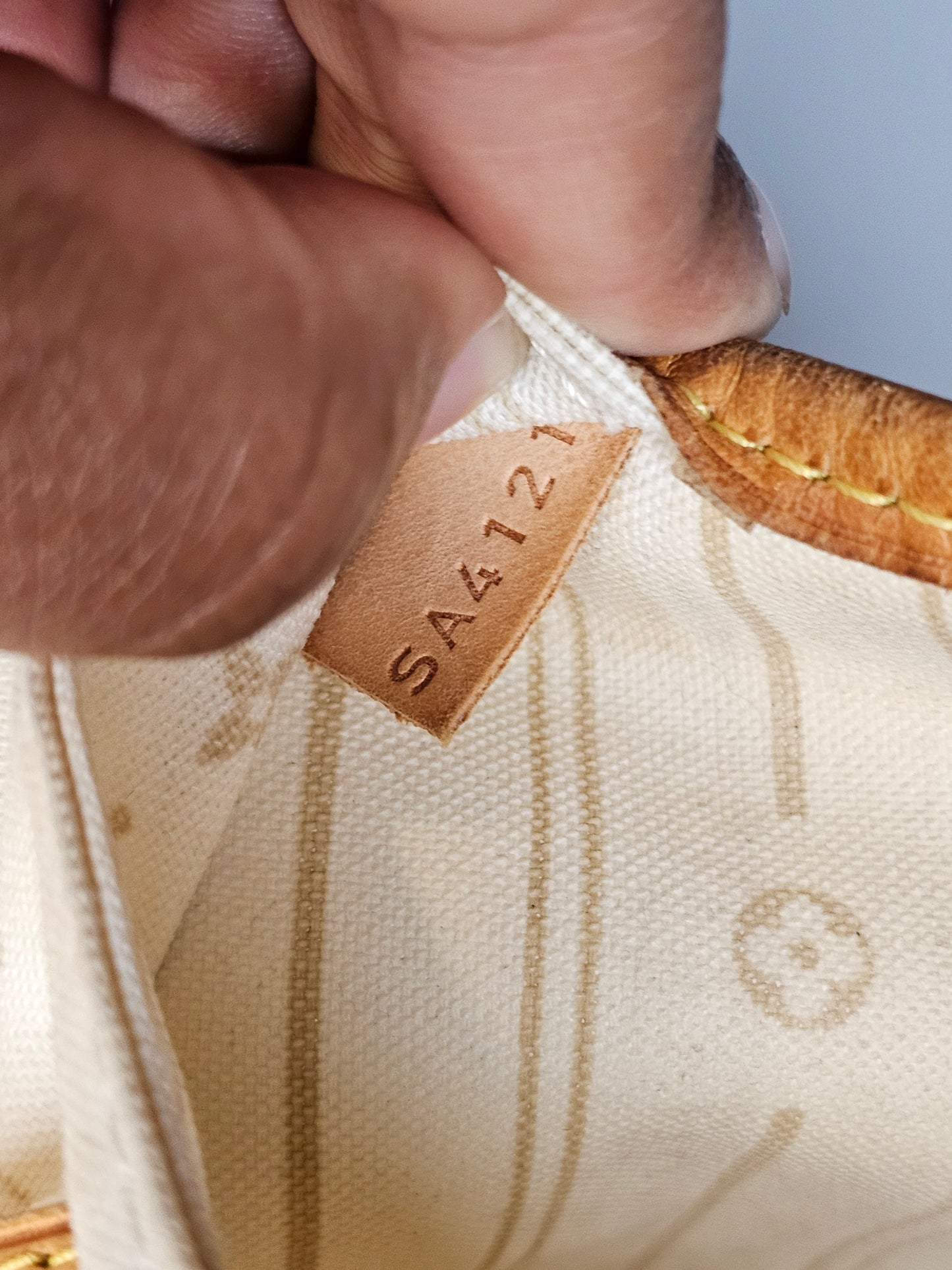Louis Vuitton Damier Azur Neverfull MM SA4121