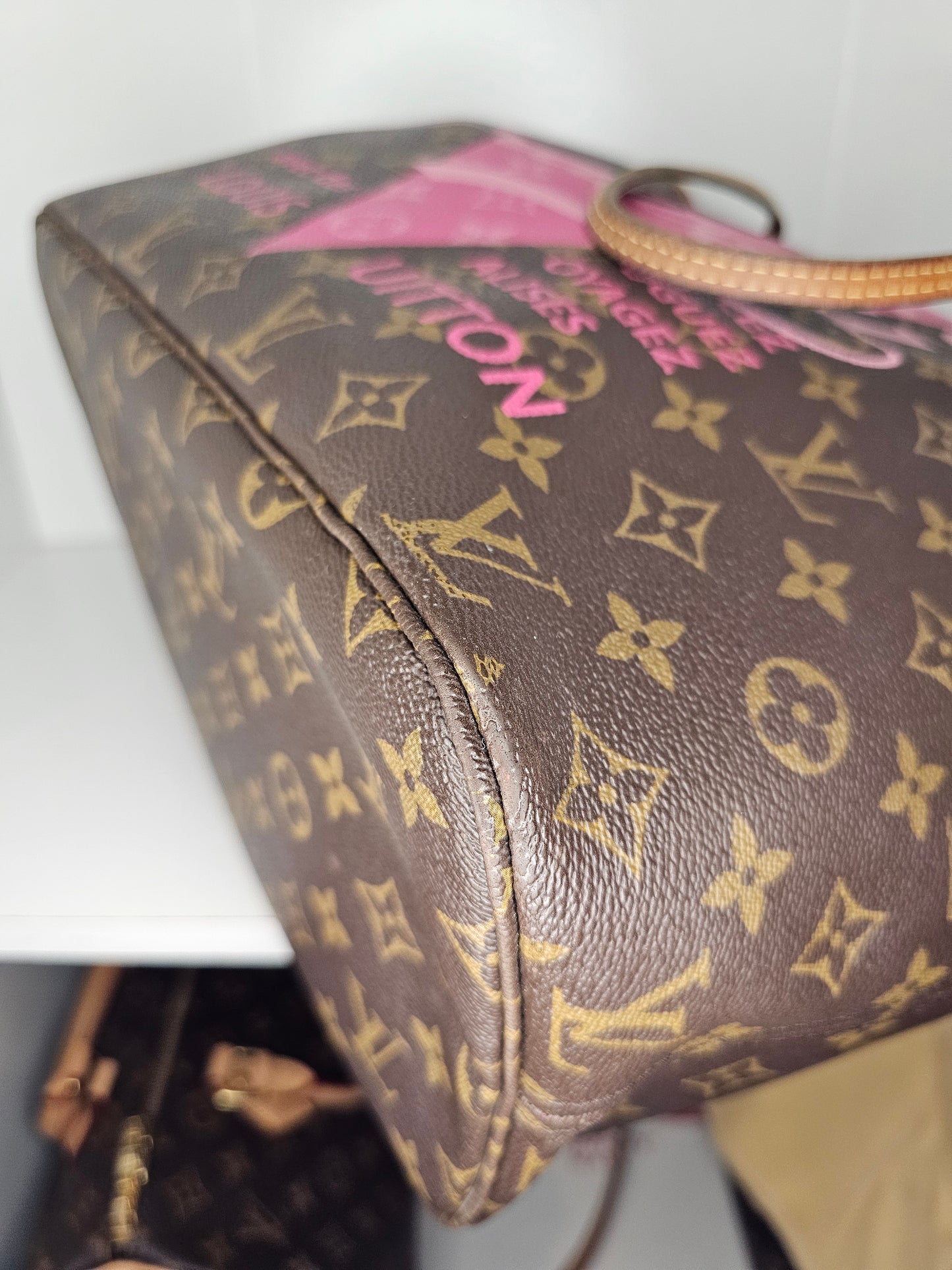 Louis Vuitton Hawaii V Tote Resorts Neverfull MM SD4136